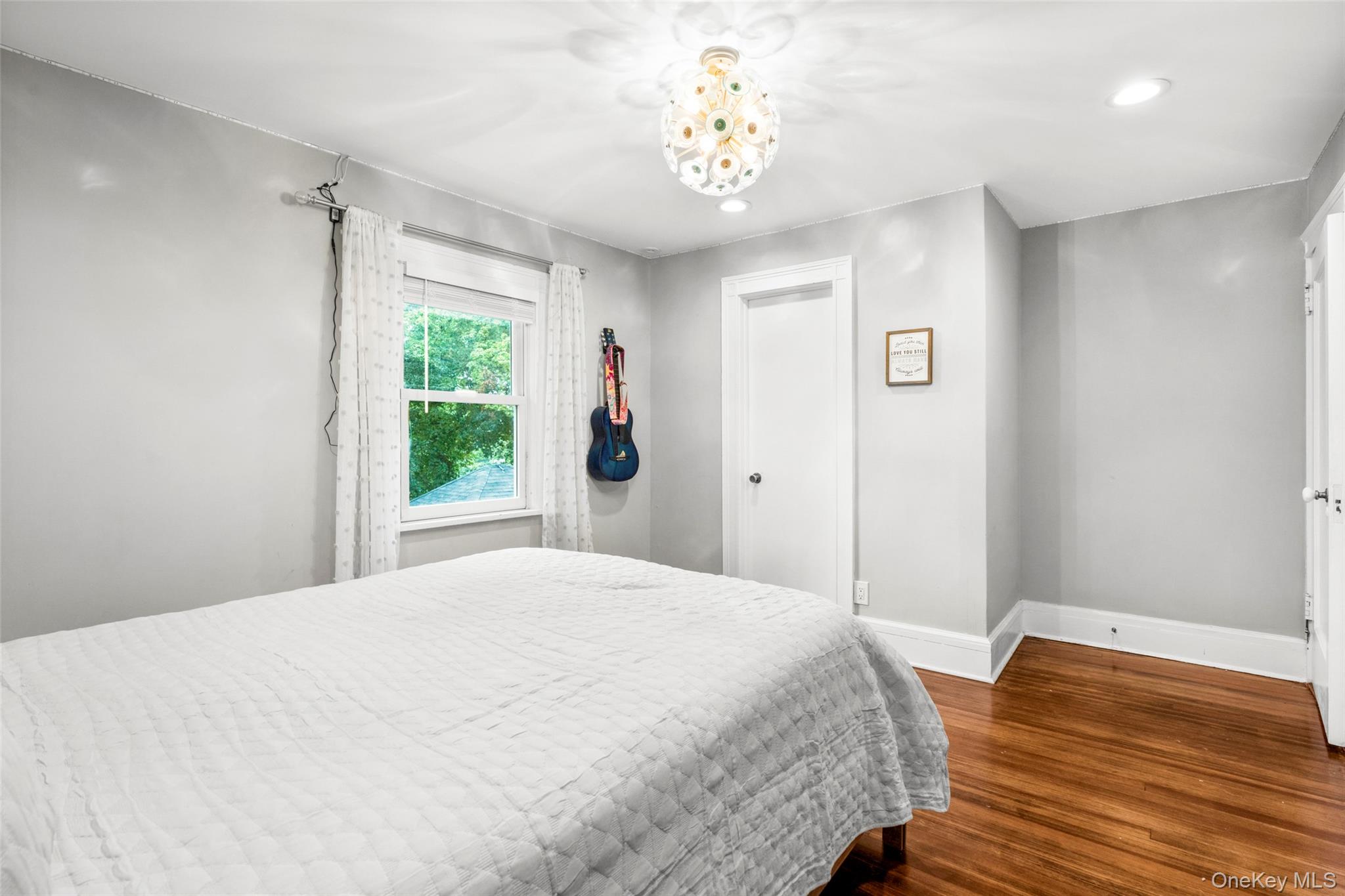 20 Elk Avenue, New Rochelle, NY 10804