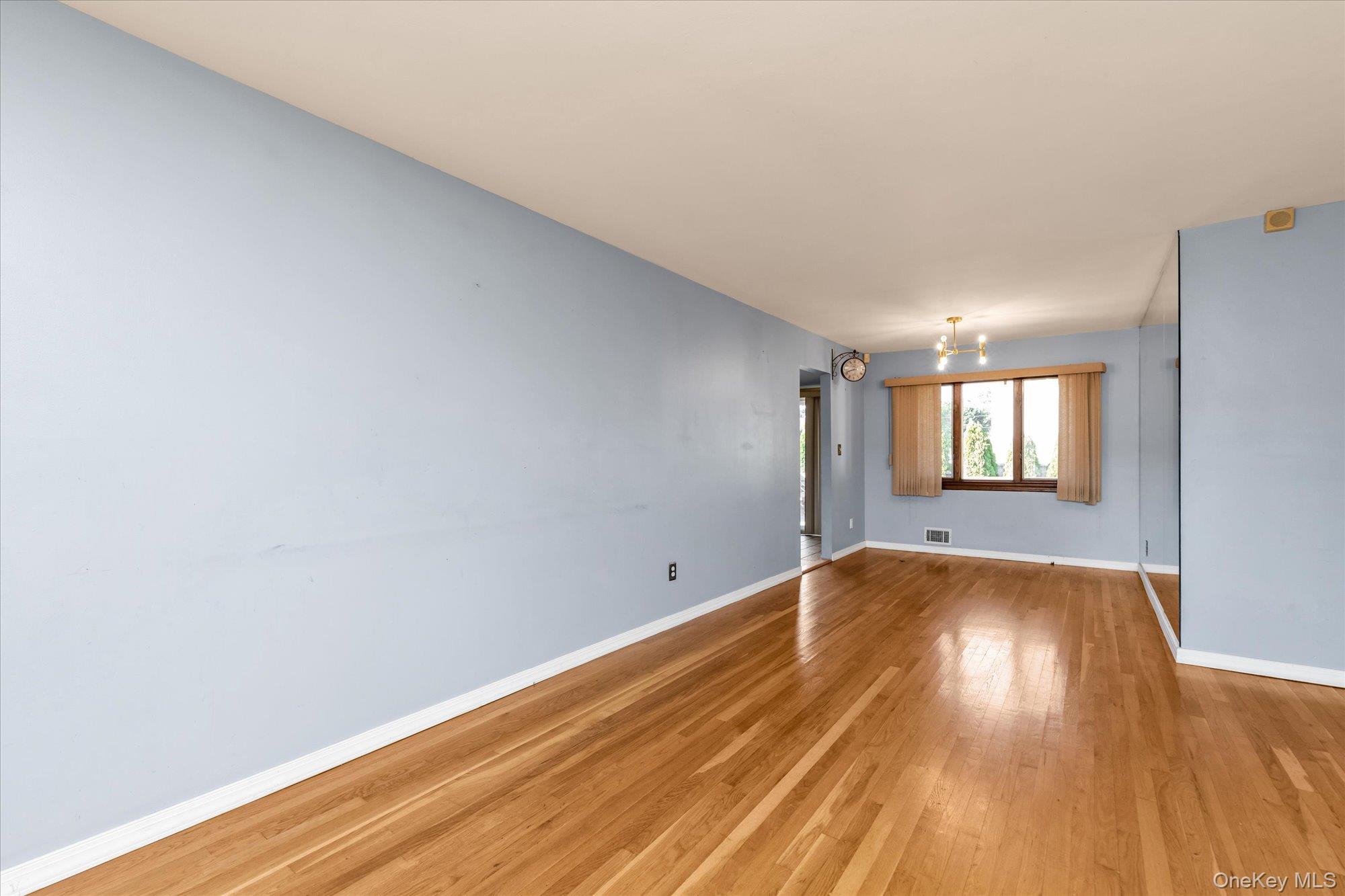 336 W 9th Street, Deer Park, NY 11729