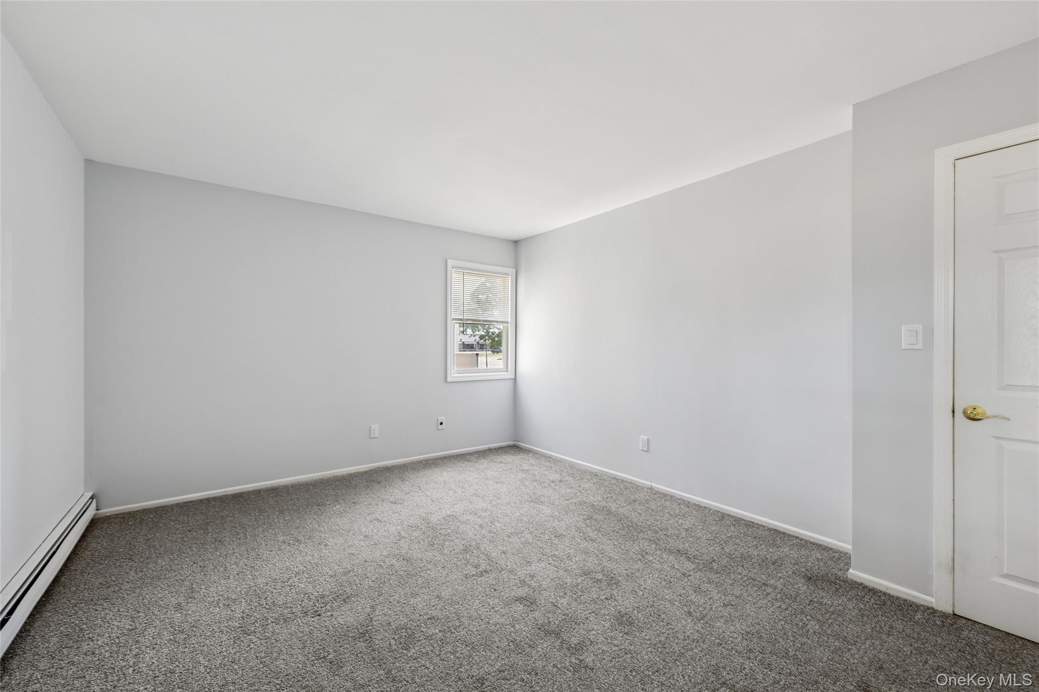 622 Old Country Road, Plainview, NY 11803