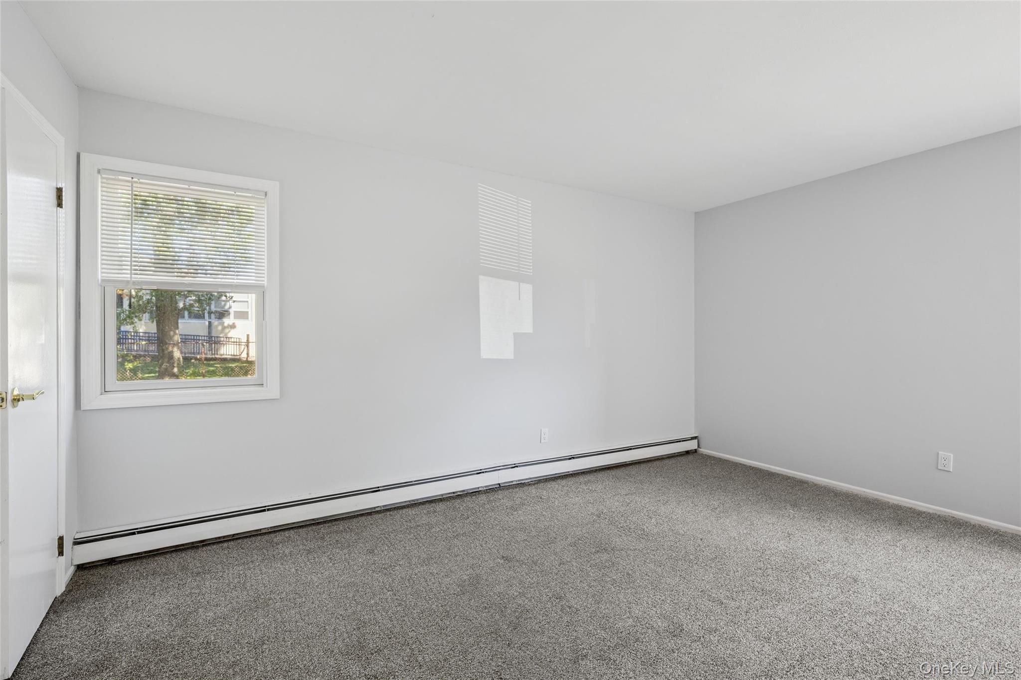 622 Old Country Road, Plainview, NY 11803