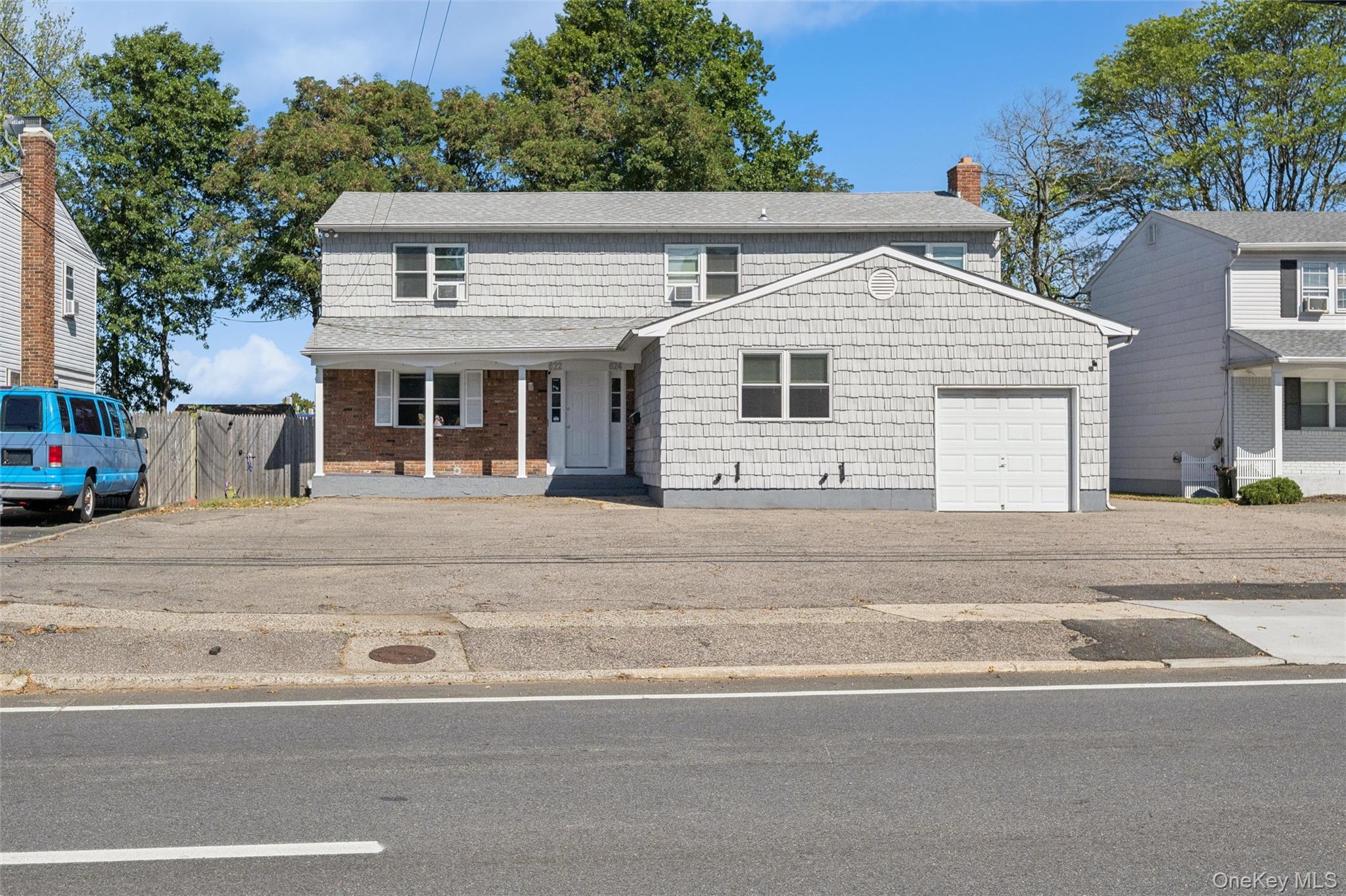 622 Old Country Road, Plainview, NY 11803