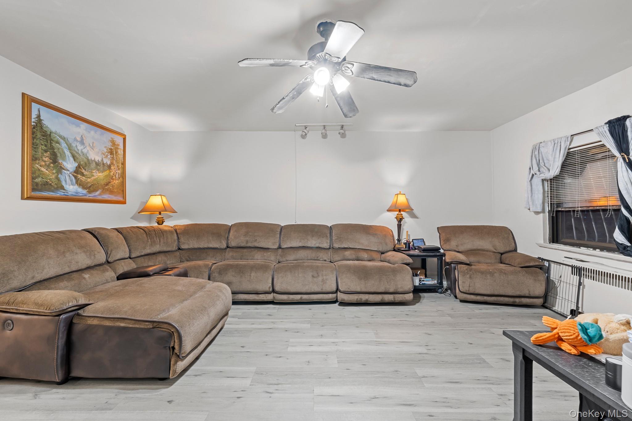 1054 Evergreen Avenue, Bronx, NY 10472