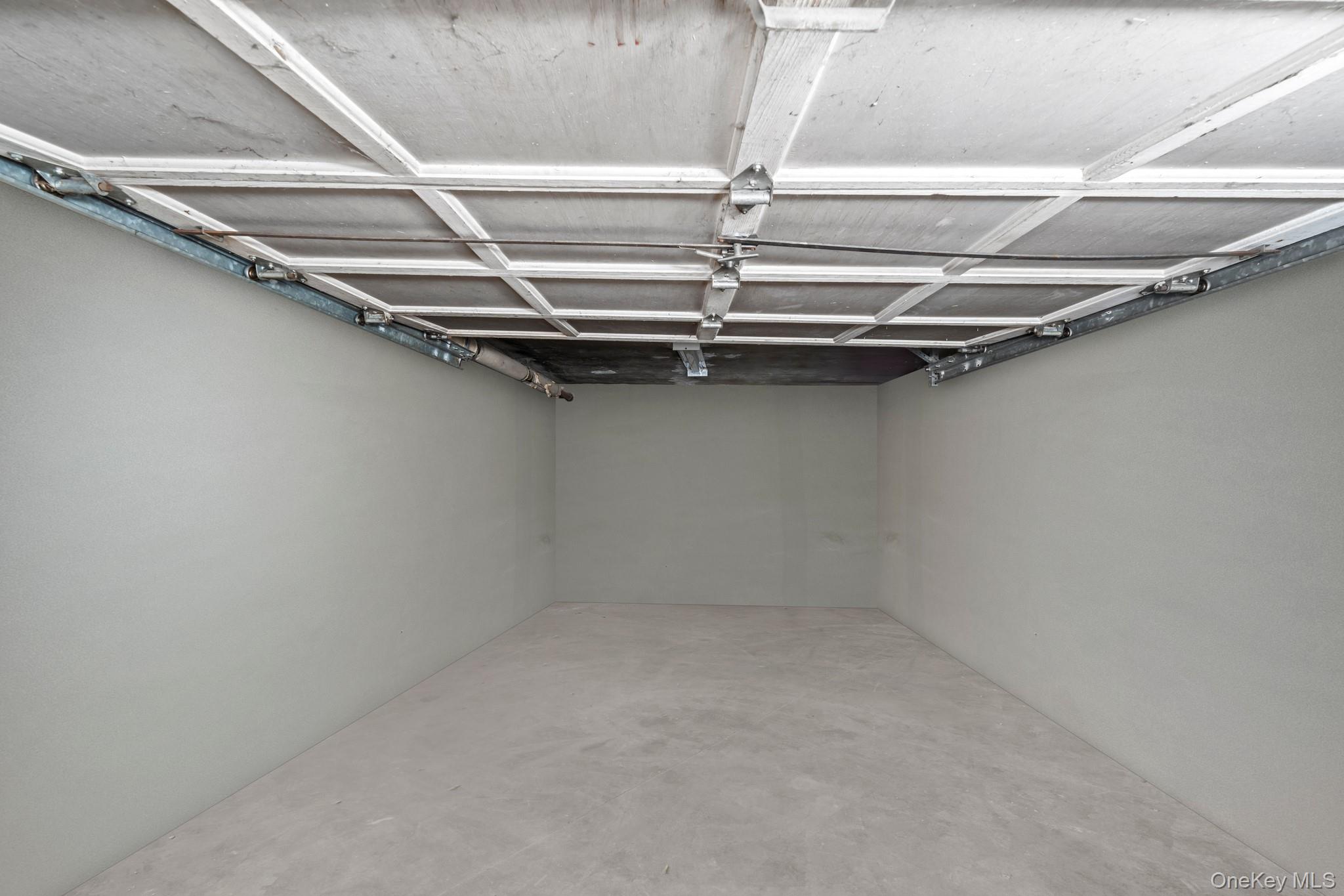 1054 Evergreen Avenue, Bronx, NY 10472