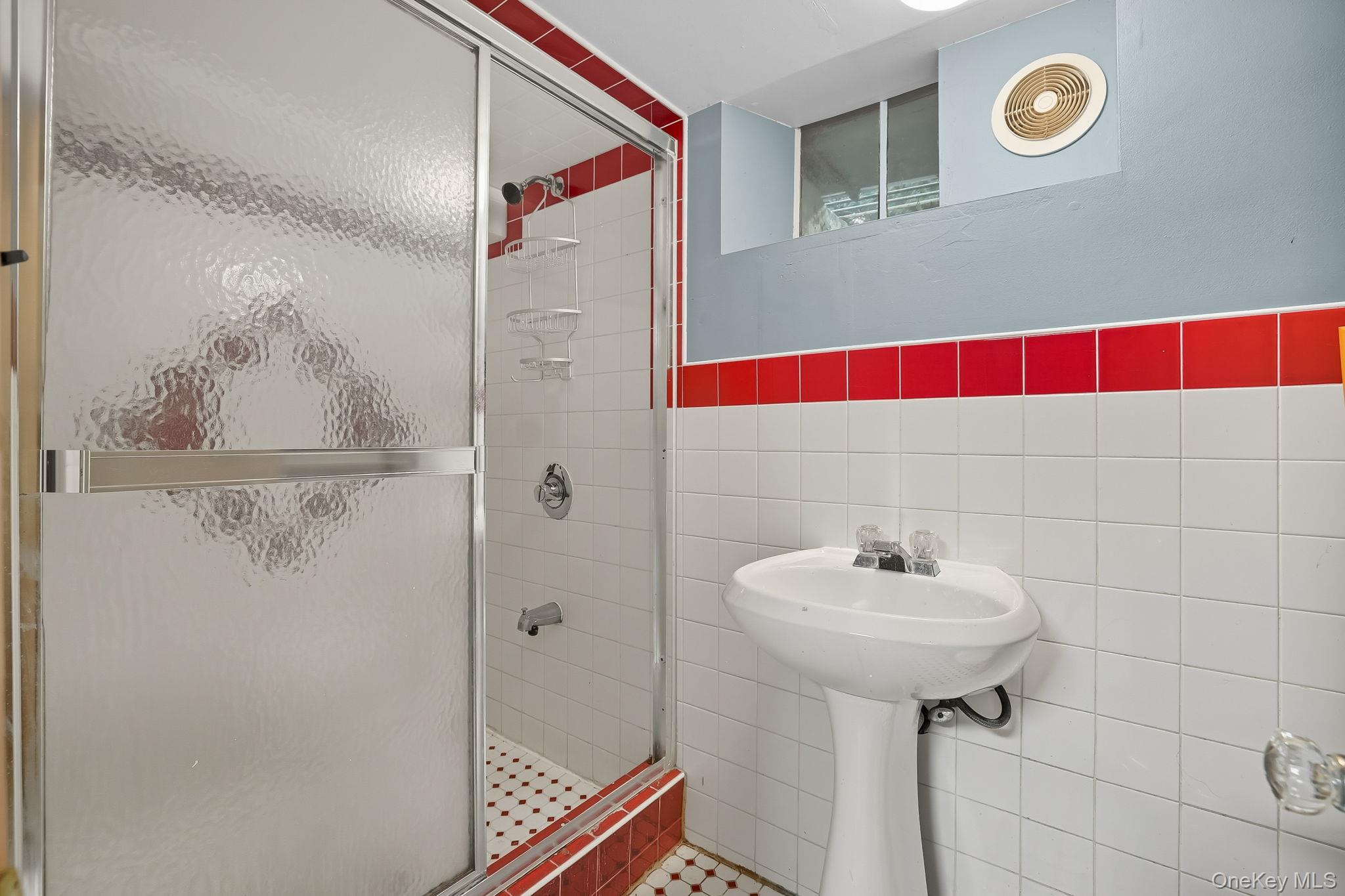 1 Lynwood Road, Scarsdale, NY 10583