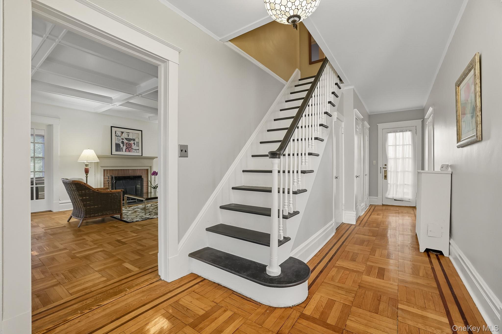 1 Lynwood Road, Scarsdale, NY 10583