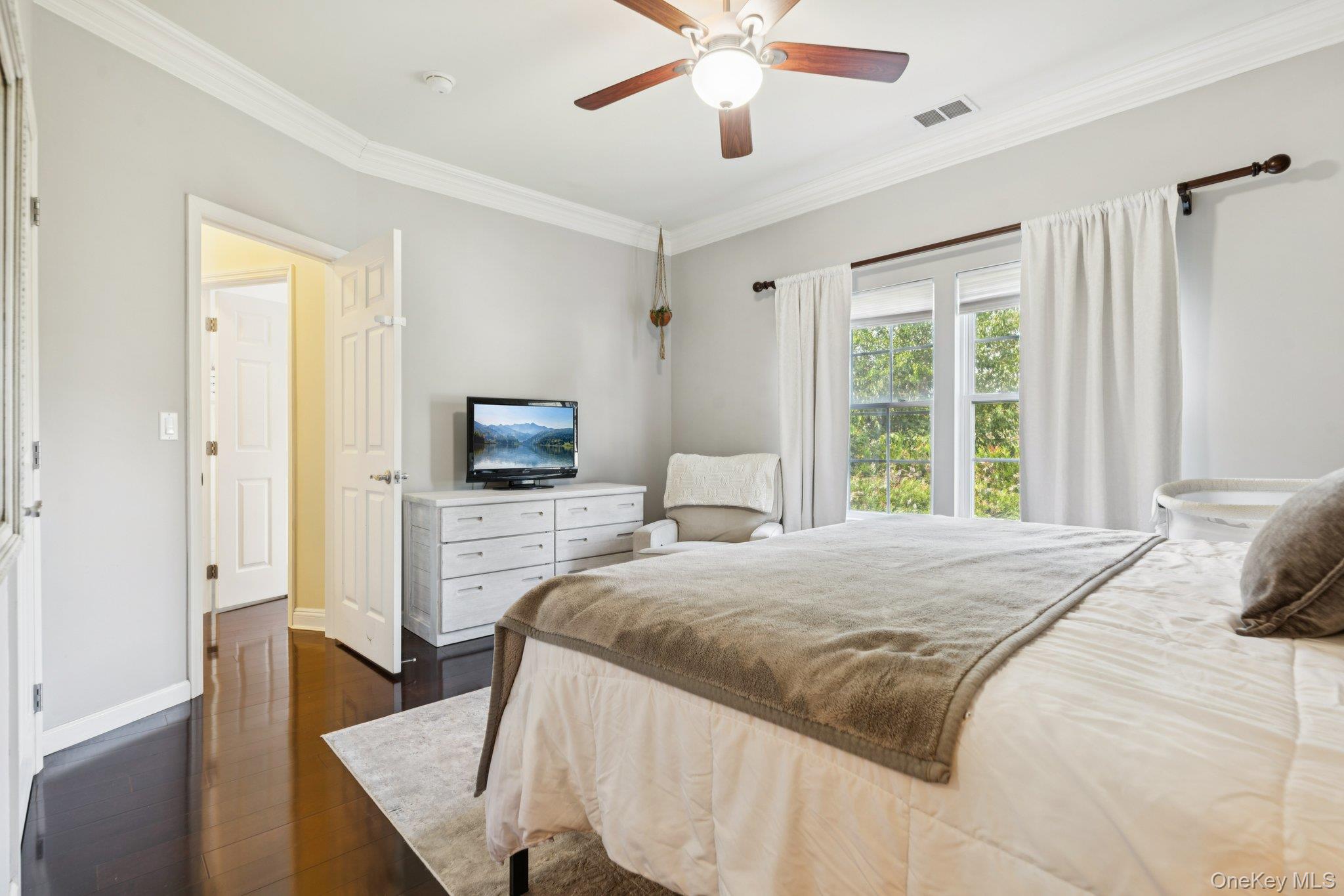 808 Emily Drive, Patchogue, NY 11772