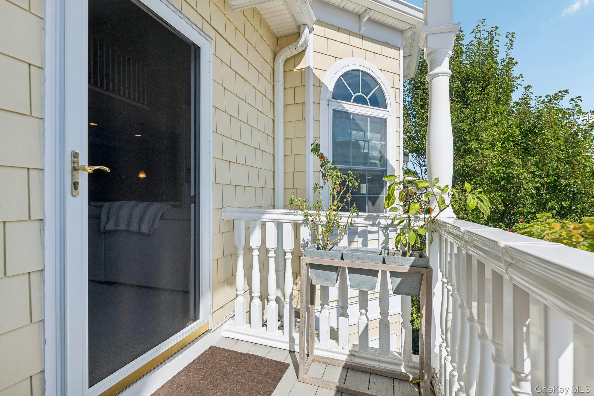 808 Emily Drive, Patchogue, NY 11772