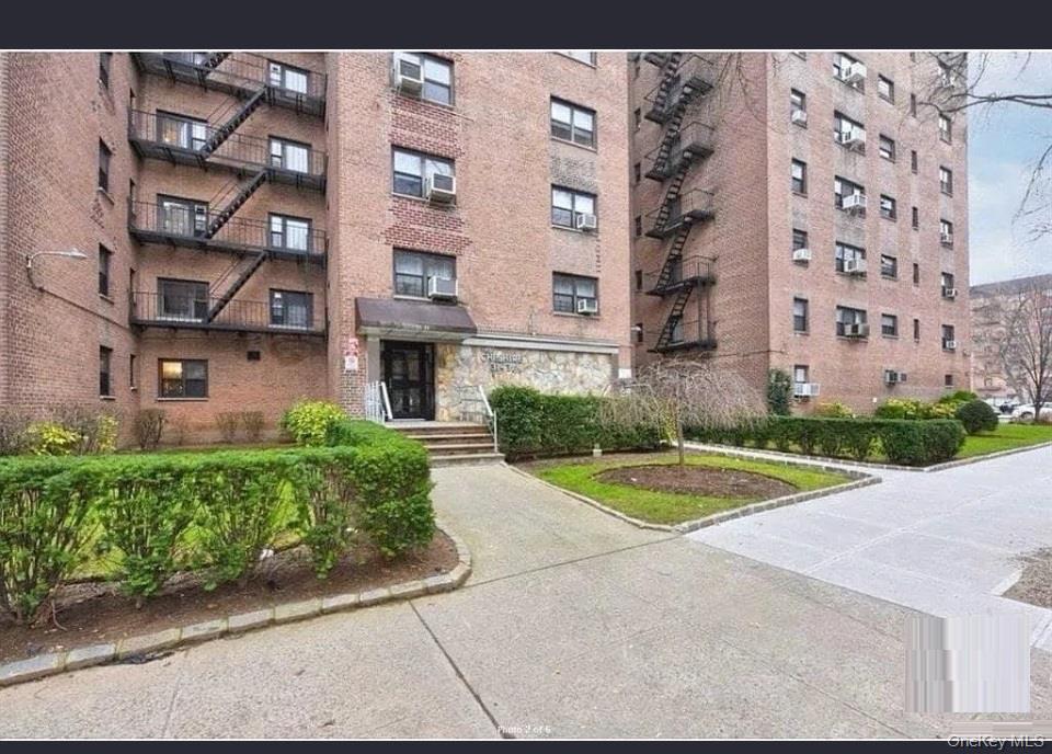 138-25 31 Drive # 6L, Flushing, NY 11354