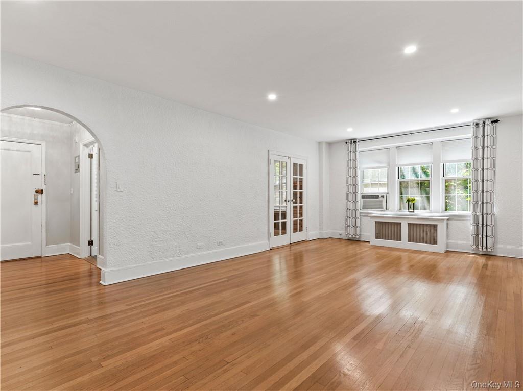 270 Bronxville Road # B43, Bronxville, NY 10708