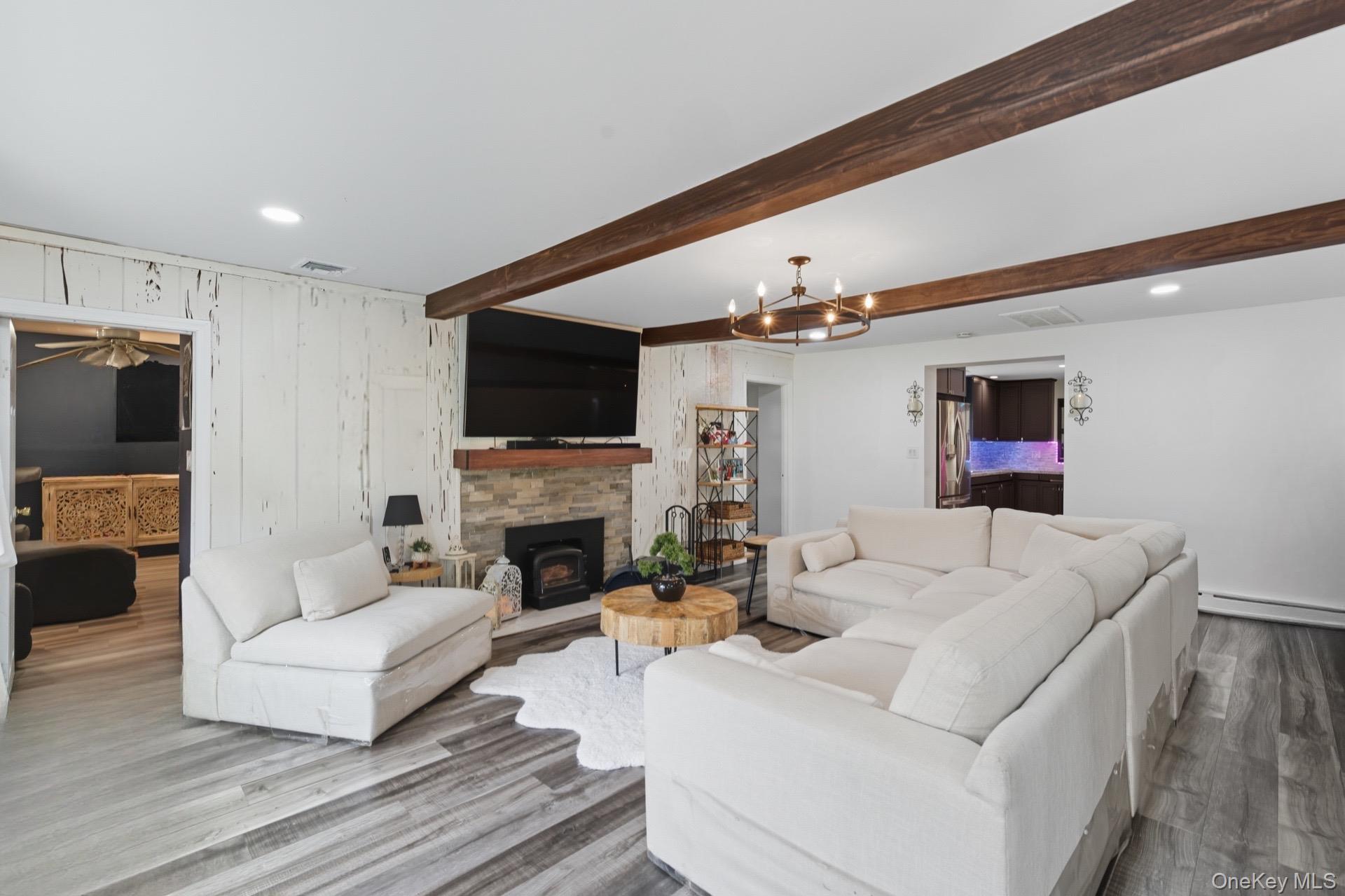 70 Trafalgar Drive, Shirley, NY 11967