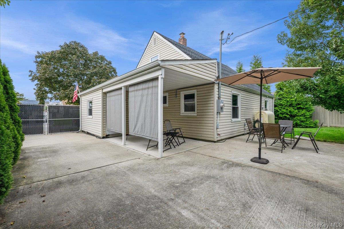 59 Cotton Lane, Levittown, NY 11756