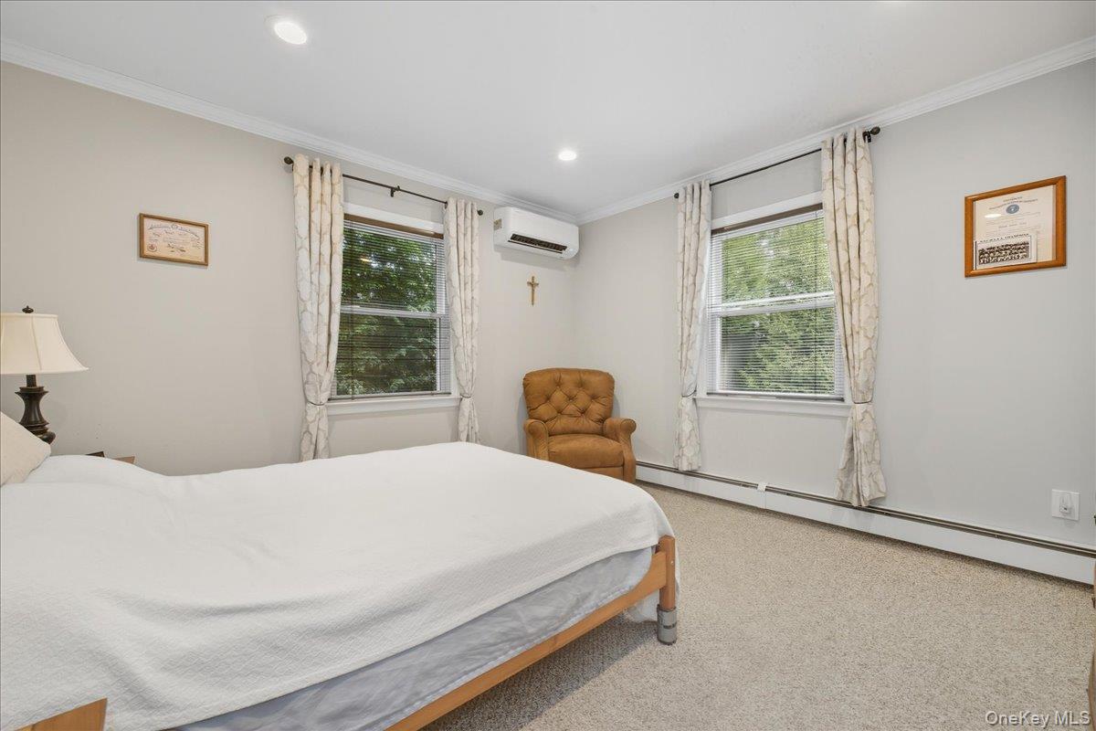 59 Cotton Lane, Levittown, NY 11756