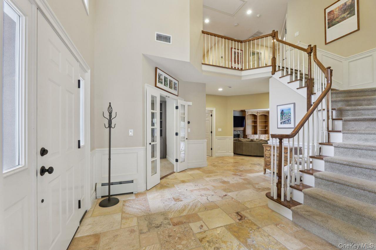 39 Oxford Drive, Montebello, NY 10901