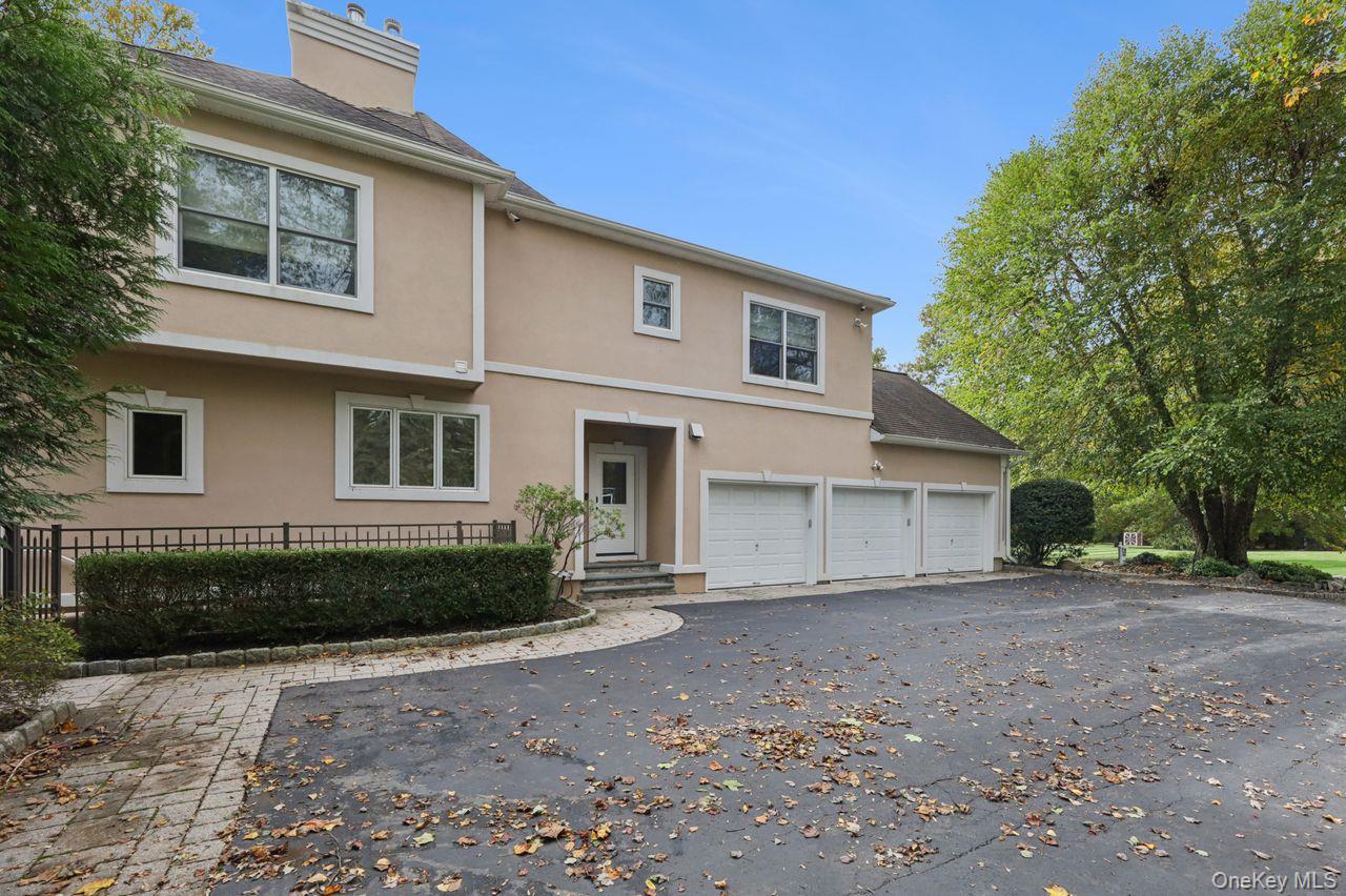 39 Oxford Drive, Montebello, NY 10901