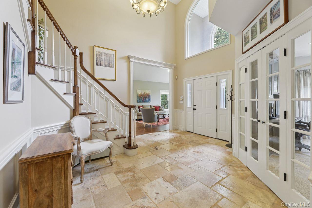 39 Oxford Drive, Montebello, NY 10901