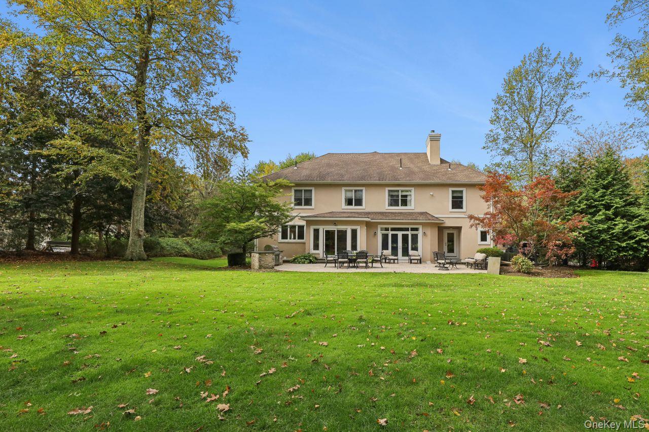 39 Oxford Drive, Montebello, NY 10901