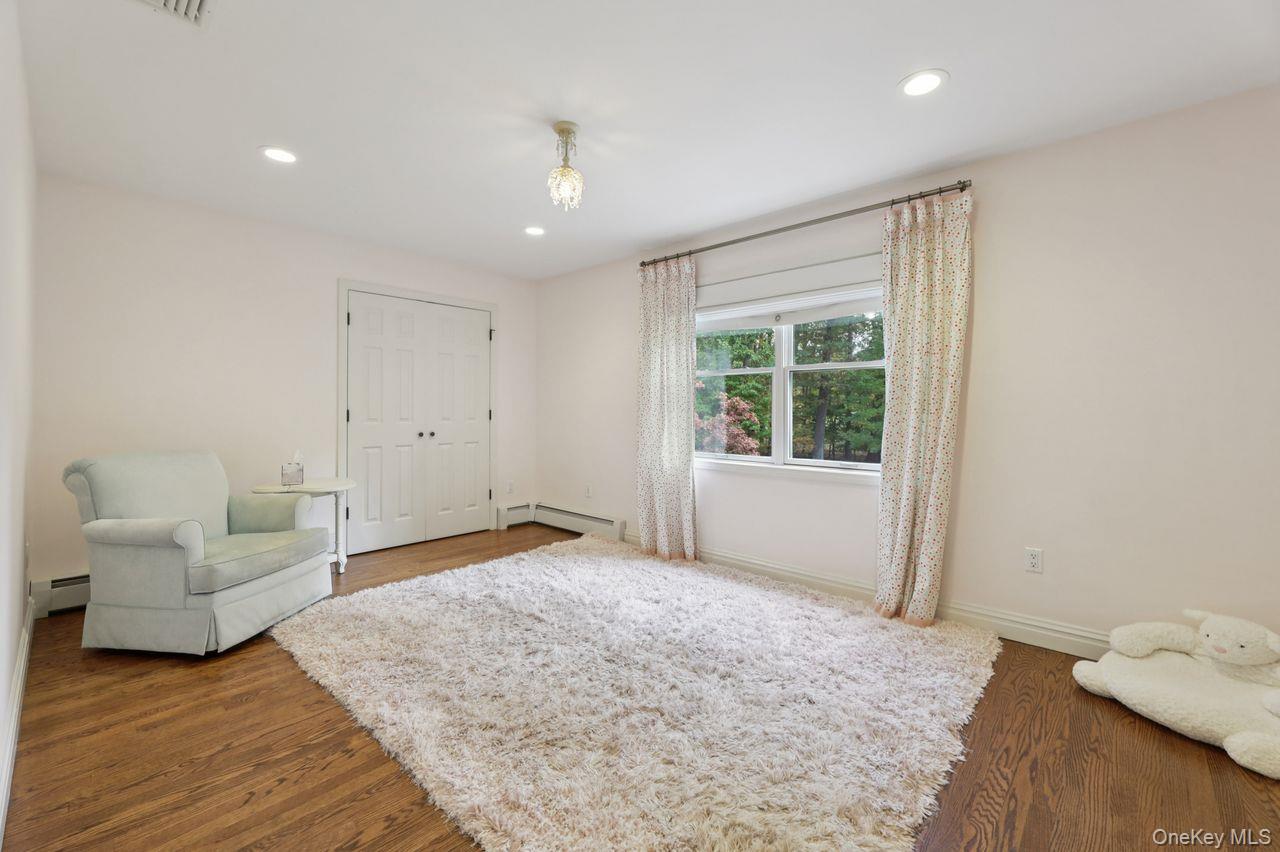 39 Oxford Drive, Montebello, NY 10901