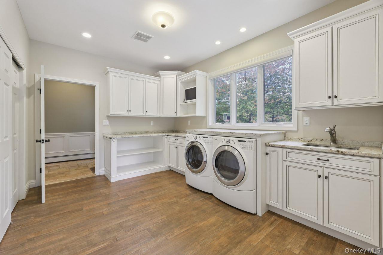 39 Oxford Drive, Montebello, NY 10901