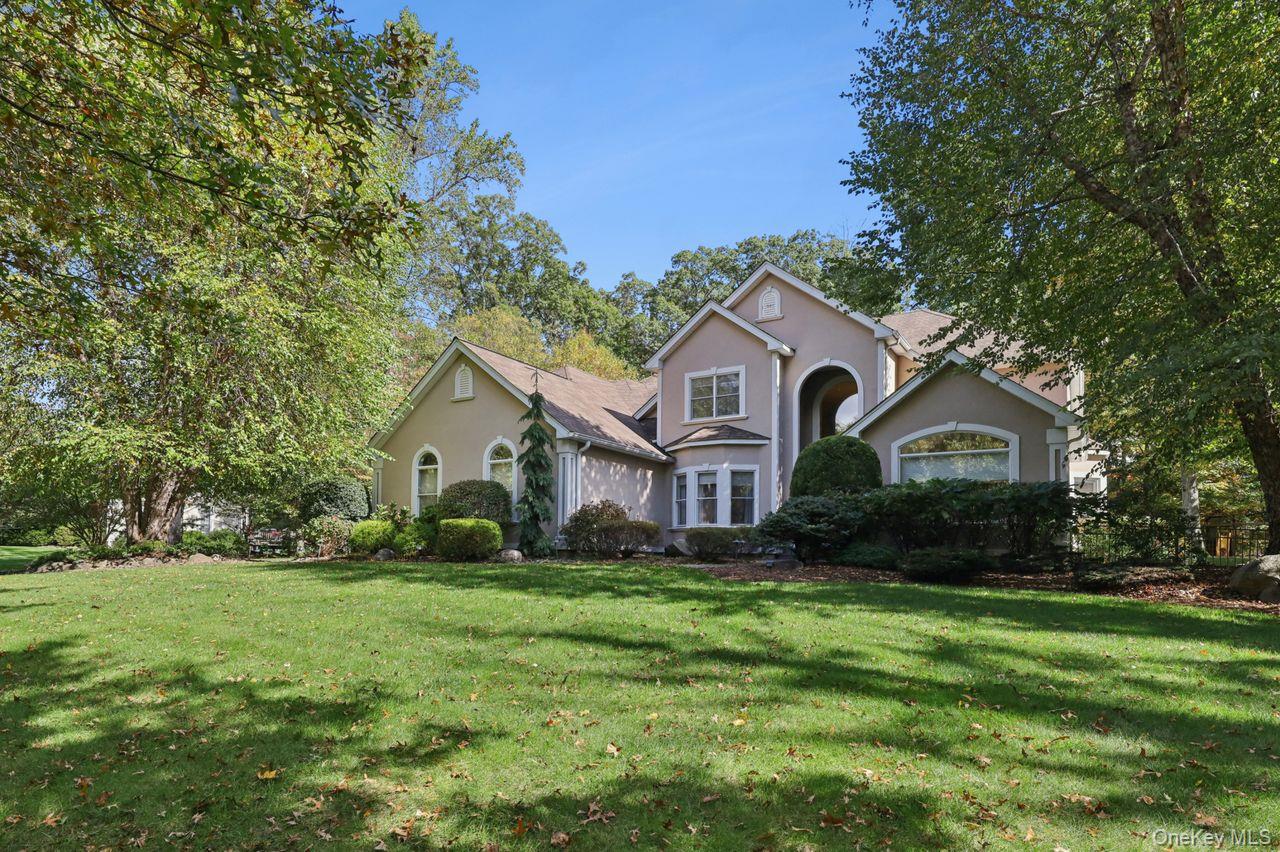 39 Oxford Drive, Montebello, NY 10901