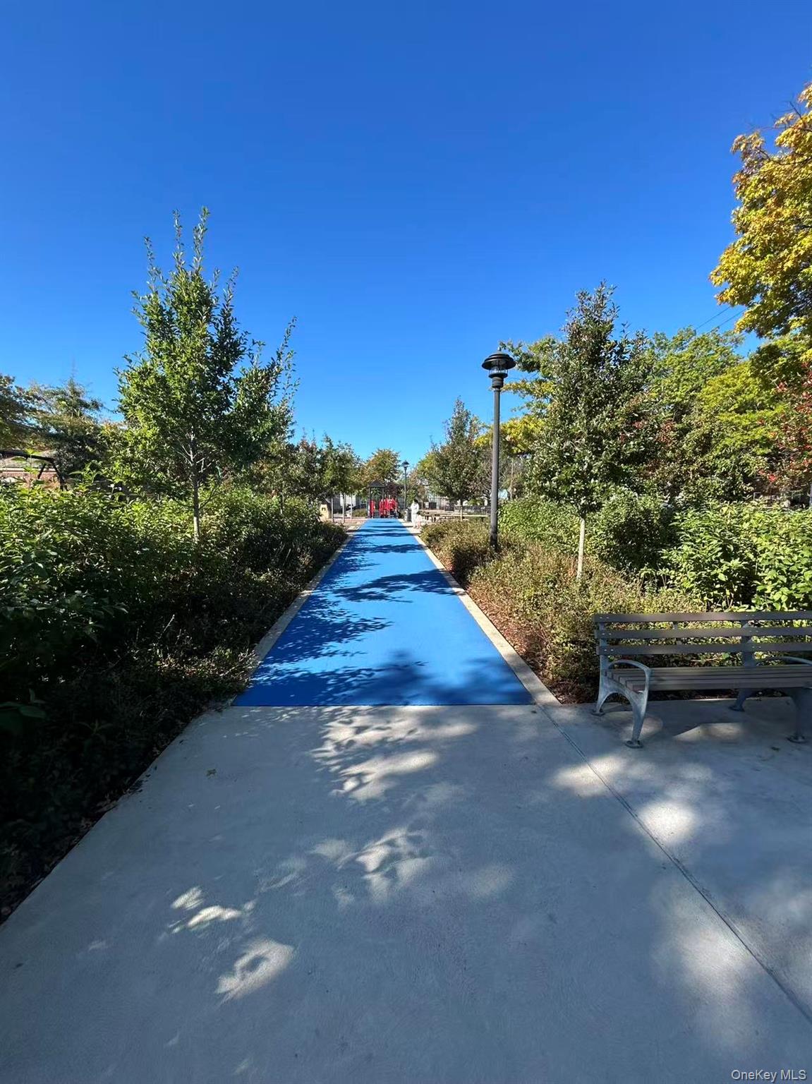 255-10 61st Avenue # 907, Little Neck, NY 11362