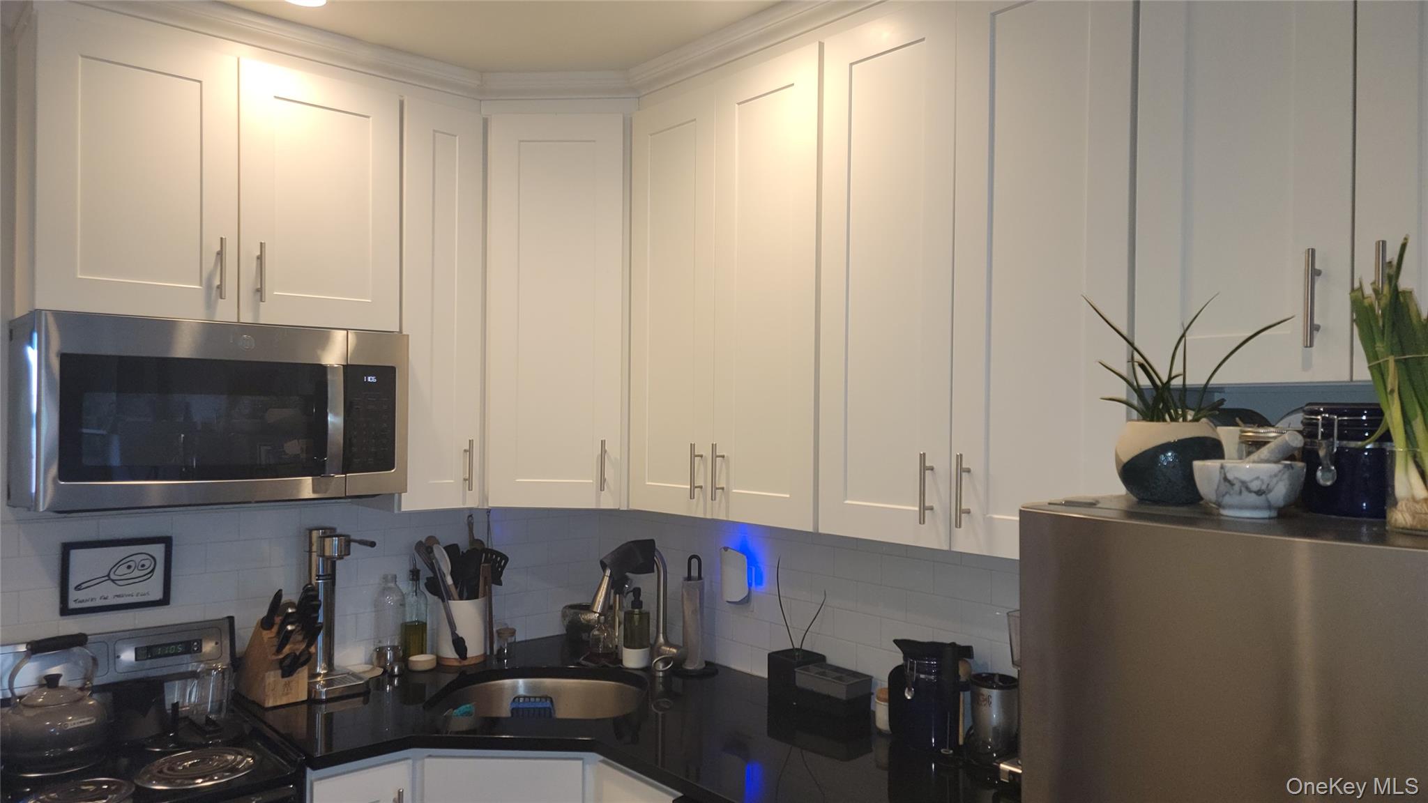 176 North 8th Street, Brooklyn, NY 11211