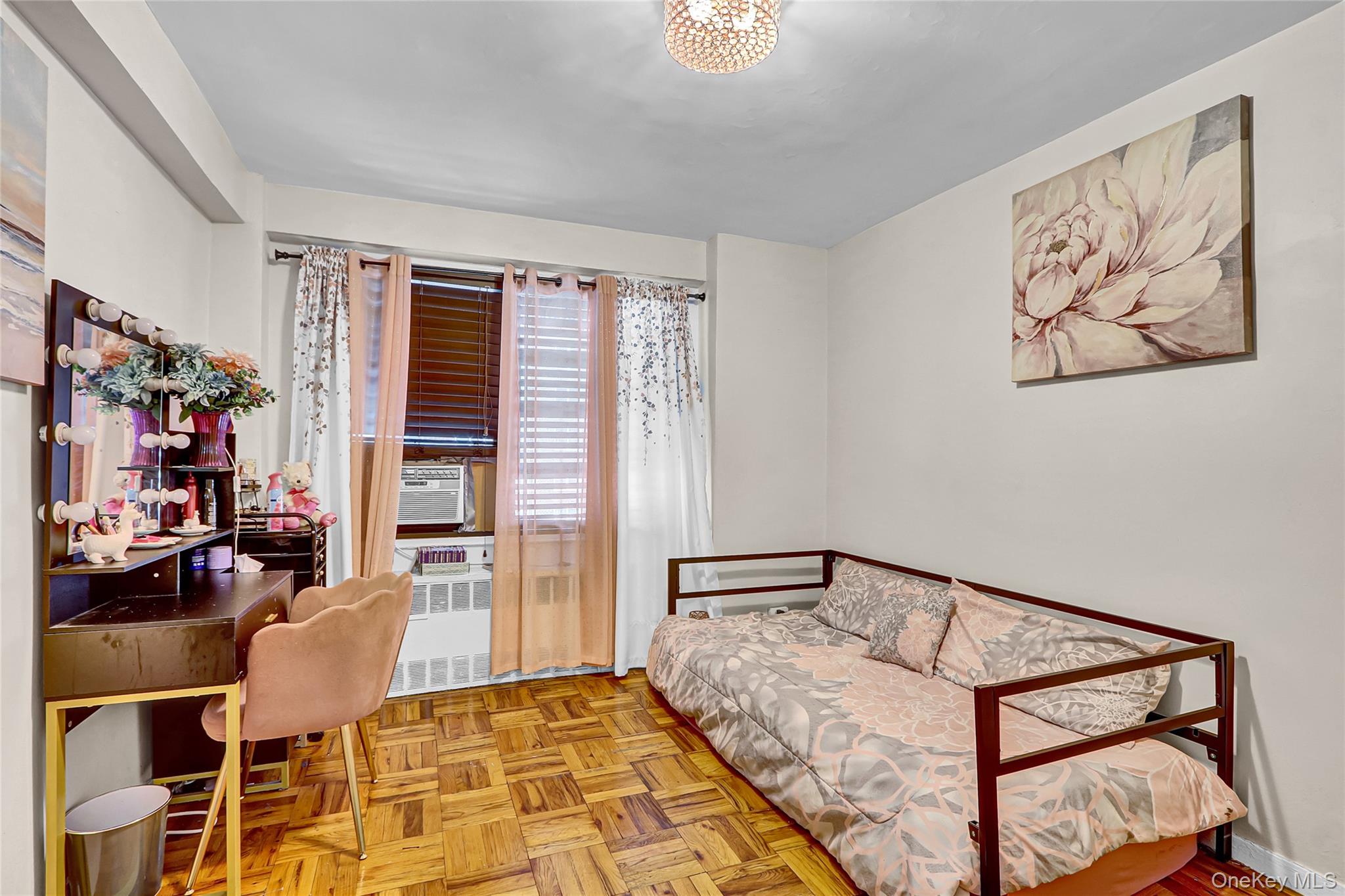 123-40 83 Avenue # 6D, Kew Gardens, NY 11415