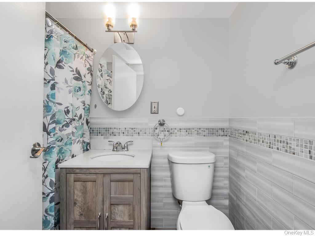 1035 Bryant Avenue, Bronx, NY 10459