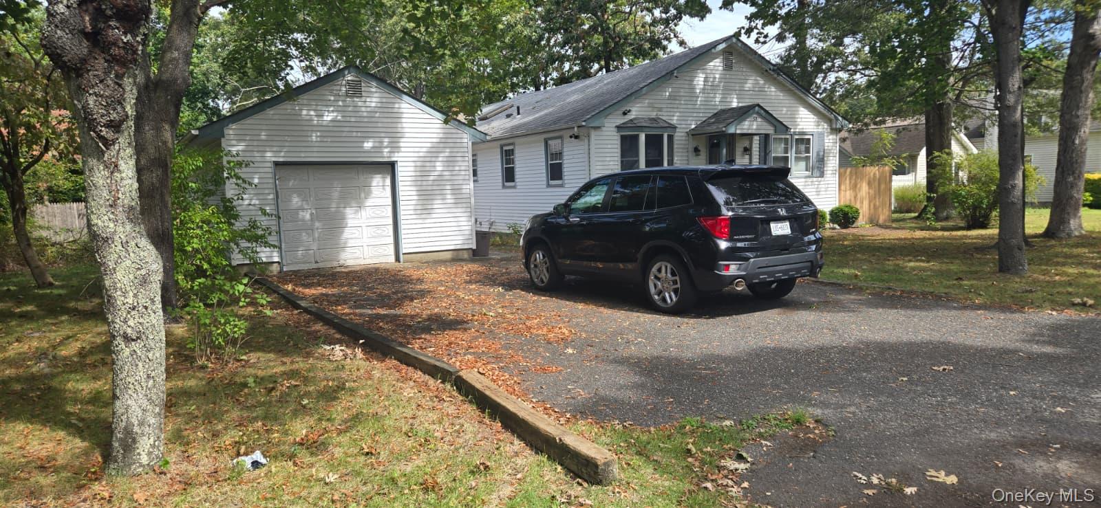 51 Peconic Street, Selden, NY 11784