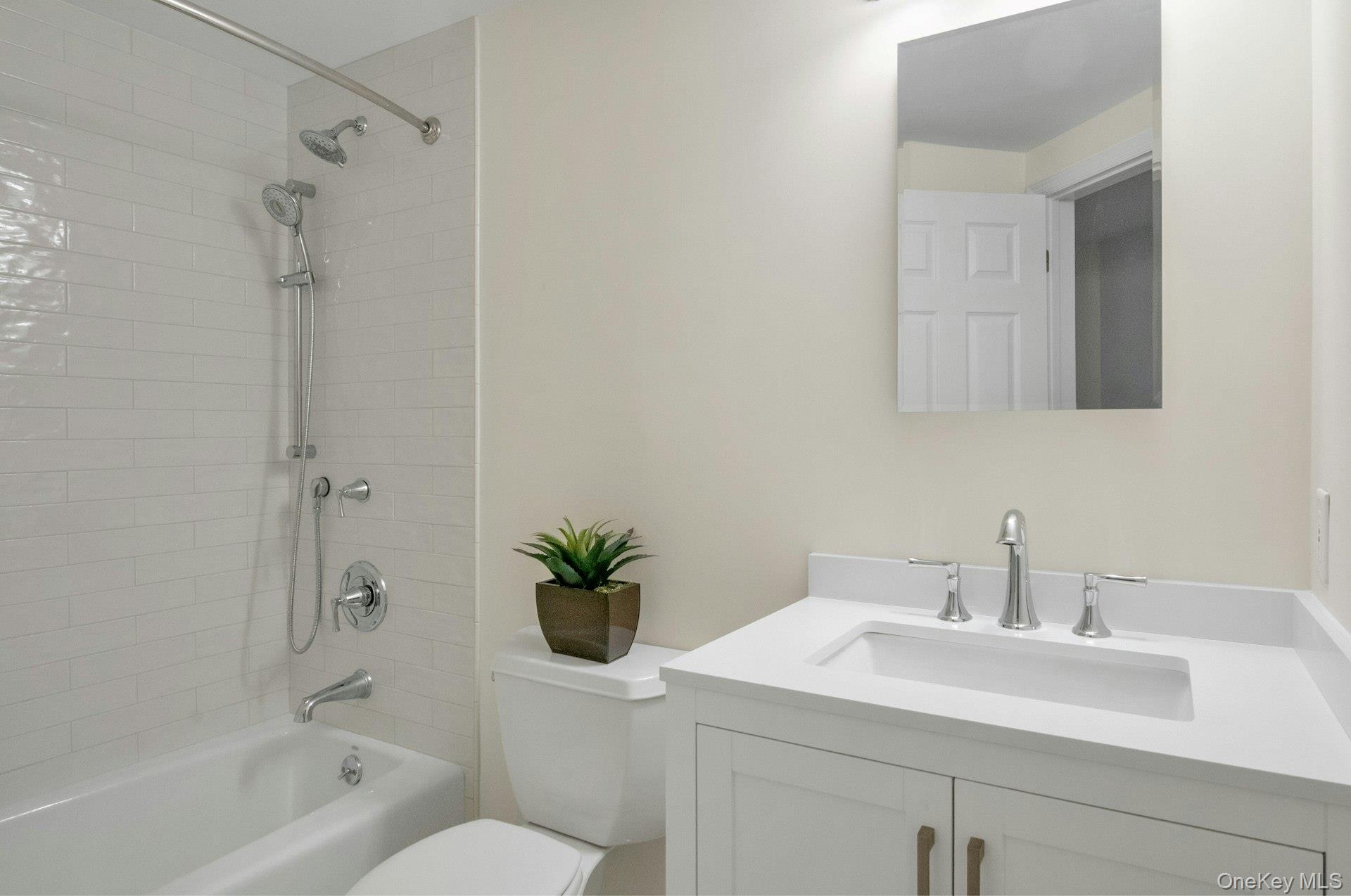 333 N State Road # 55, Briarcliff Manor, NY 10510