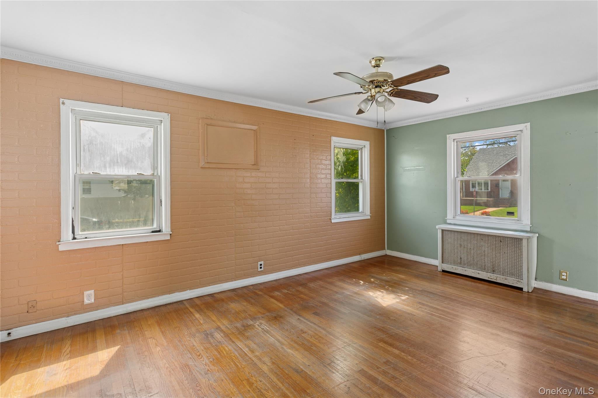 335 Locust Avenue, Uniondale, NY 11553