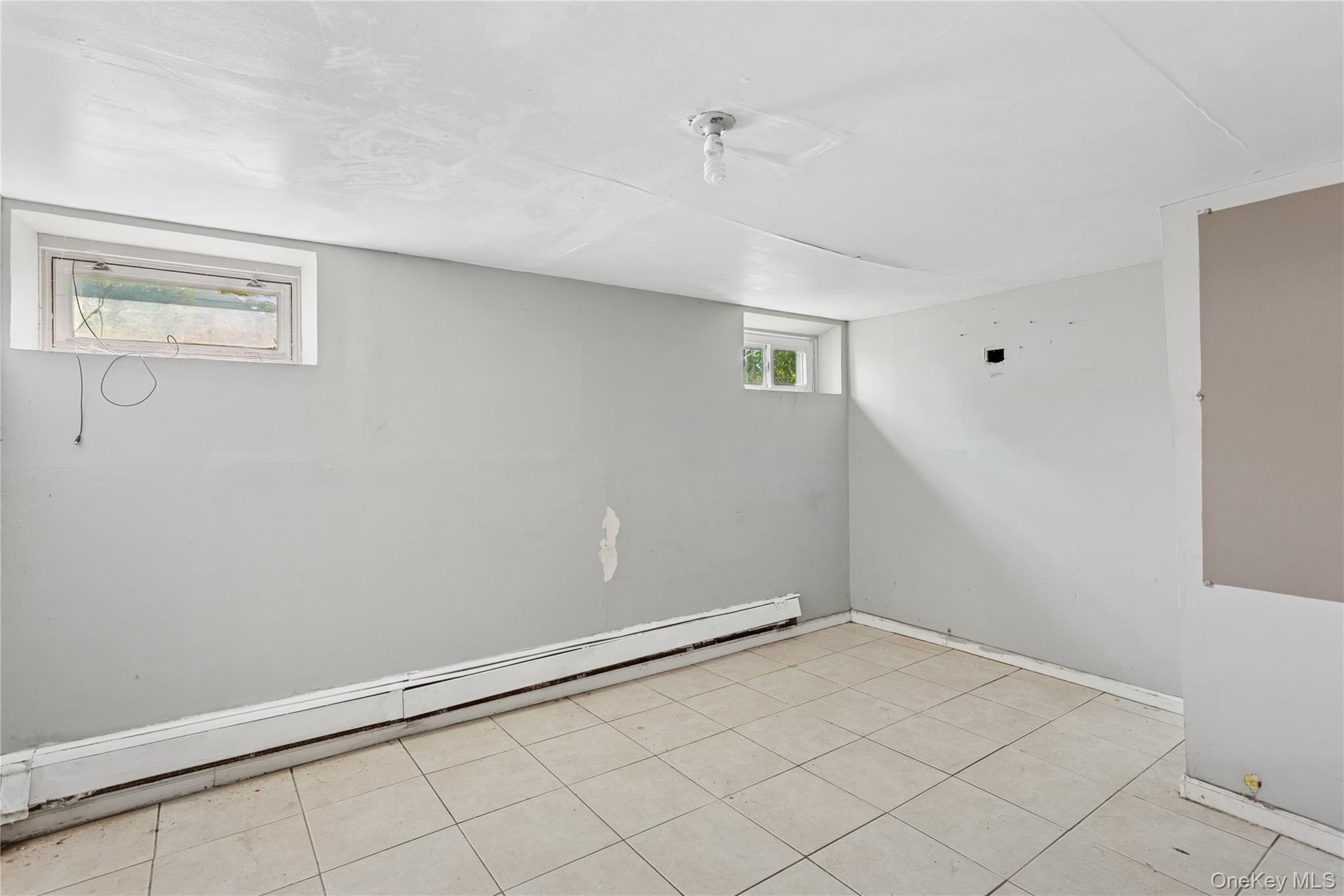 335 Locust Avenue, Uniondale, NY 11553