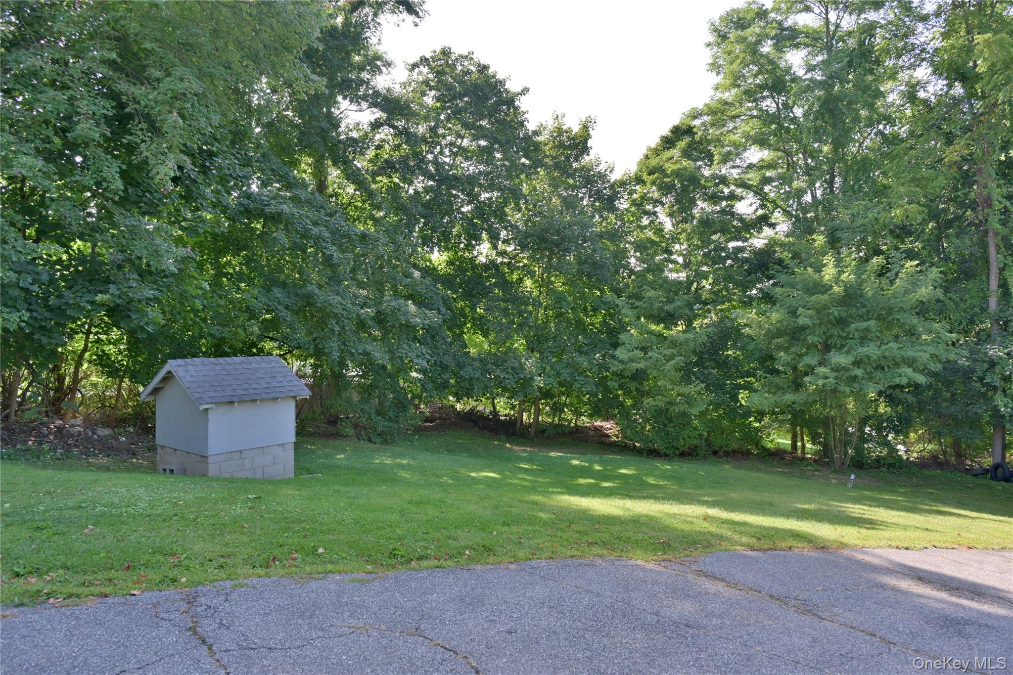 11 Lakeview Terrace, Mahopac, NY 10541