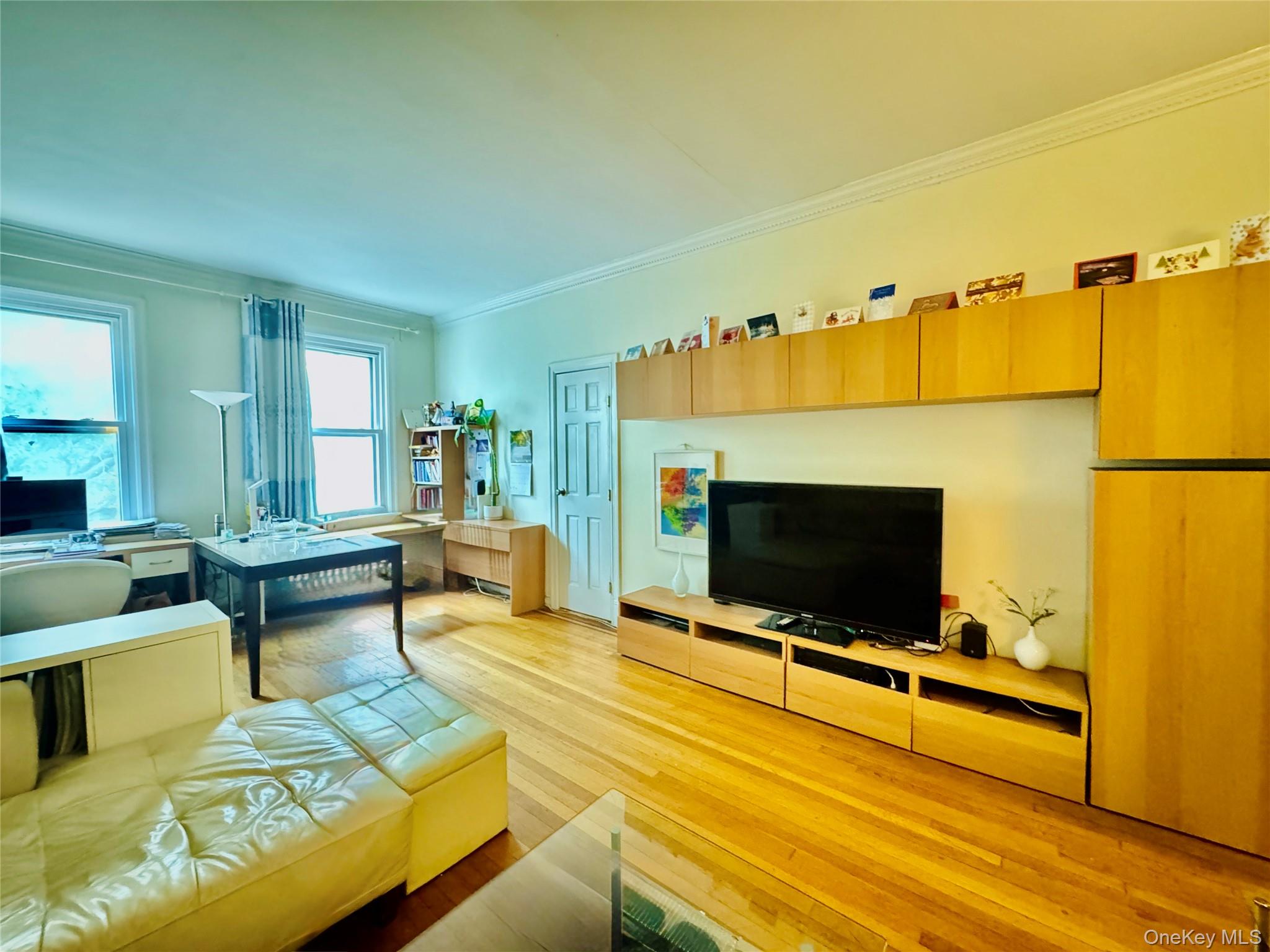 117-14 Union Turnpike # Ac3, Kew Gardens, NY 11415