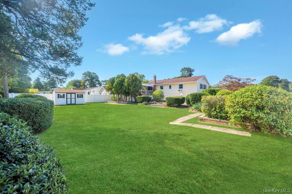 1399 Ackerson Boulevard, Bay Shore, NY 11706