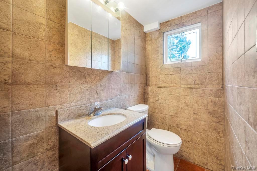 1399 Ackerson Boulevard, Bay Shore, NY 11706