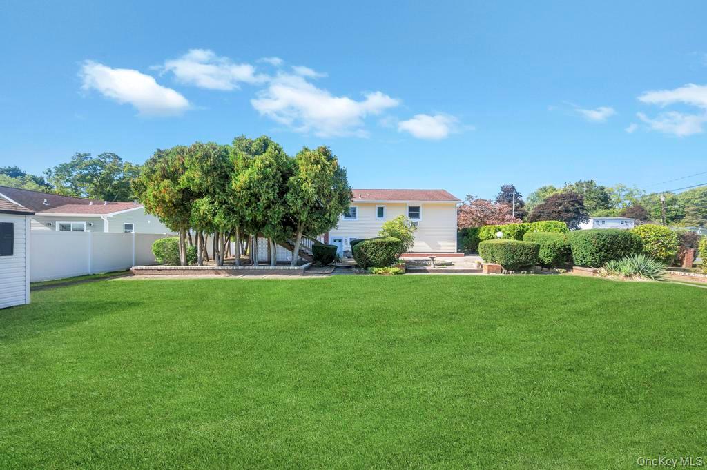 1399 Ackerson Boulevard, Bay Shore, NY 11706