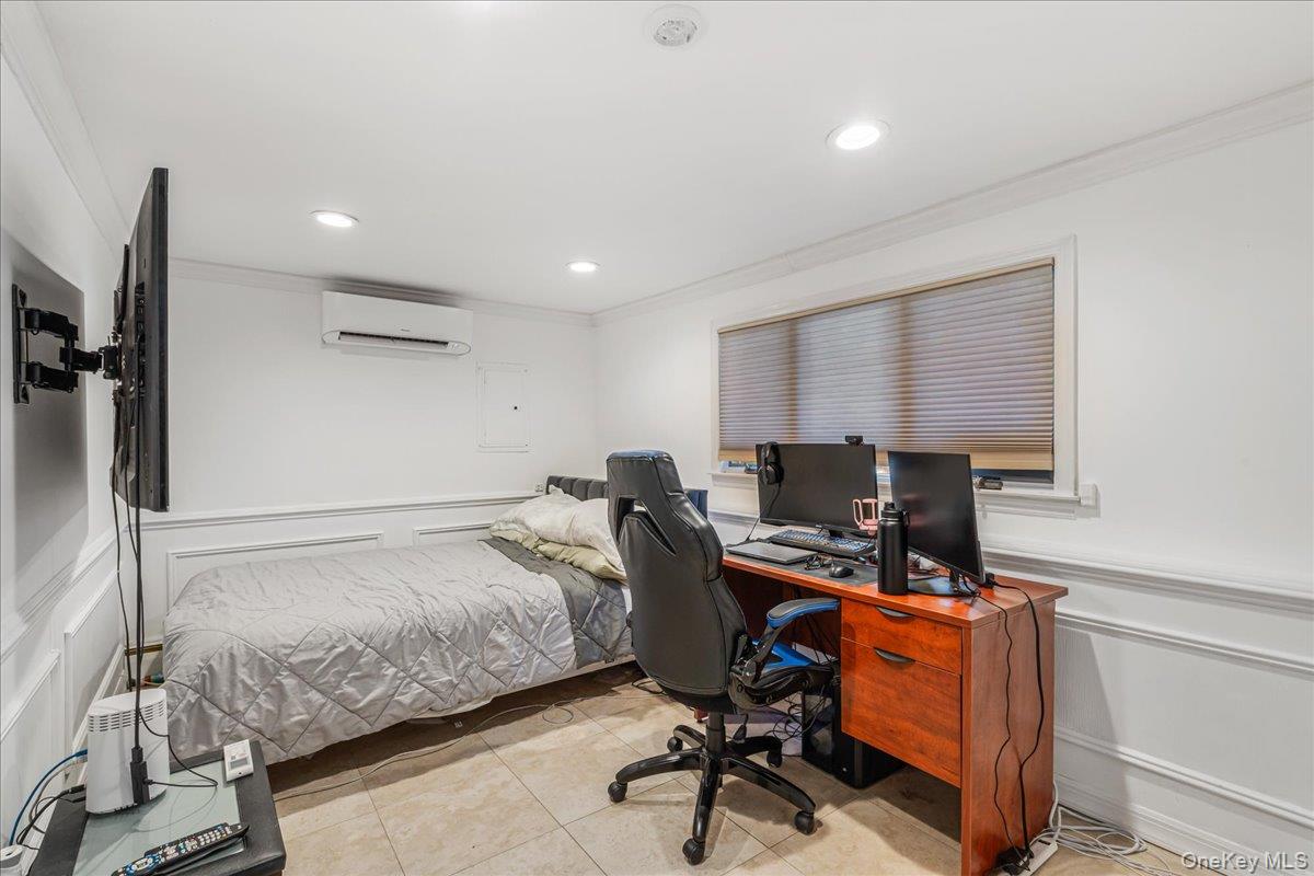 3822 Greentree Drive, Oceanside, NY 11572