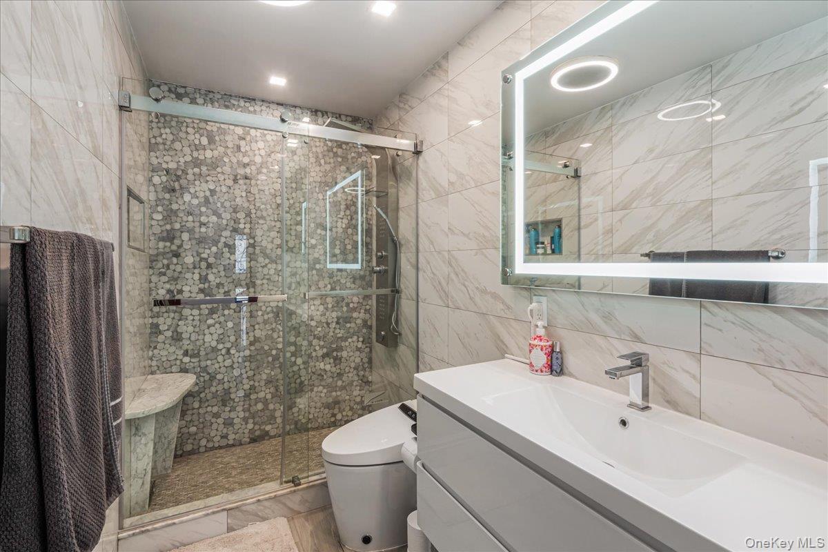 3822 Greentree Drive, Oceanside, NY 11572