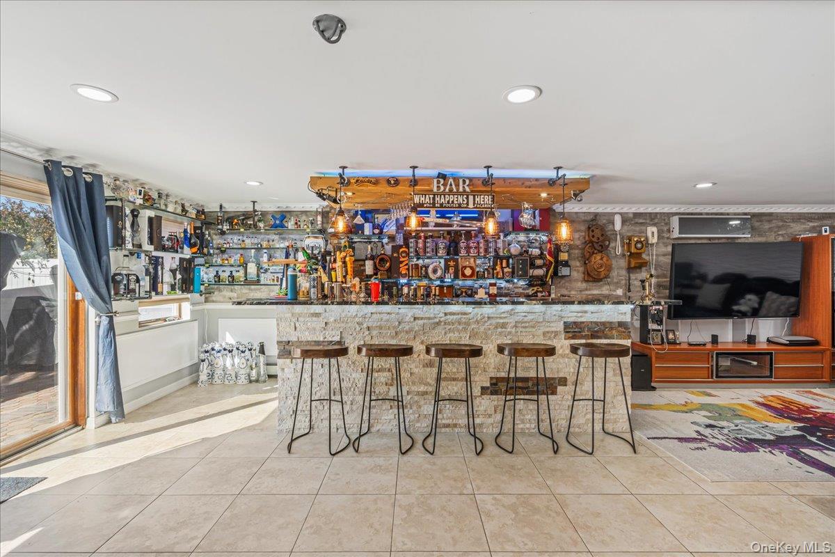 3822 Greentree Drive, Oceanside, NY 11572