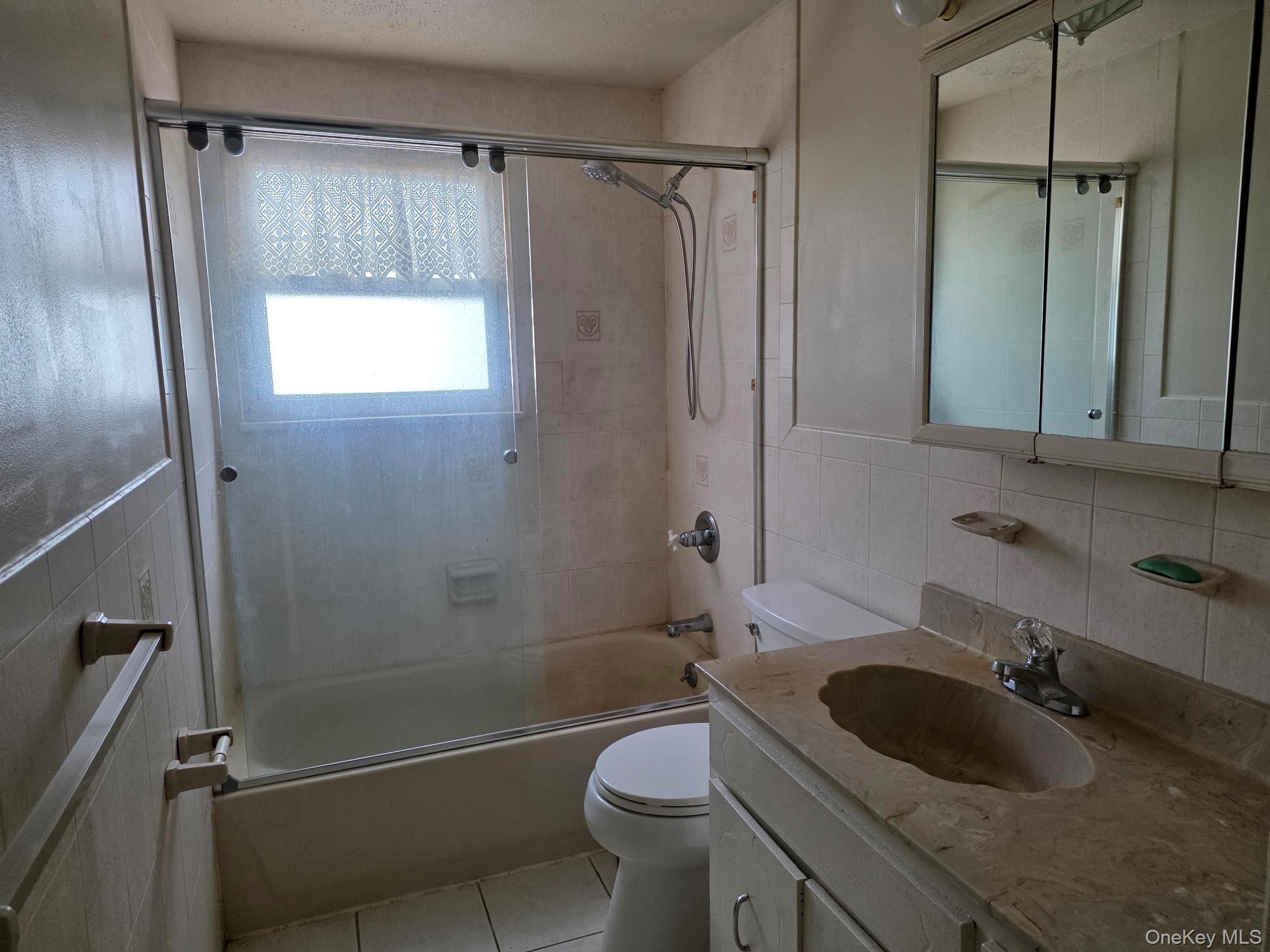 3106 Devon Avenue, Medford, NY 11763