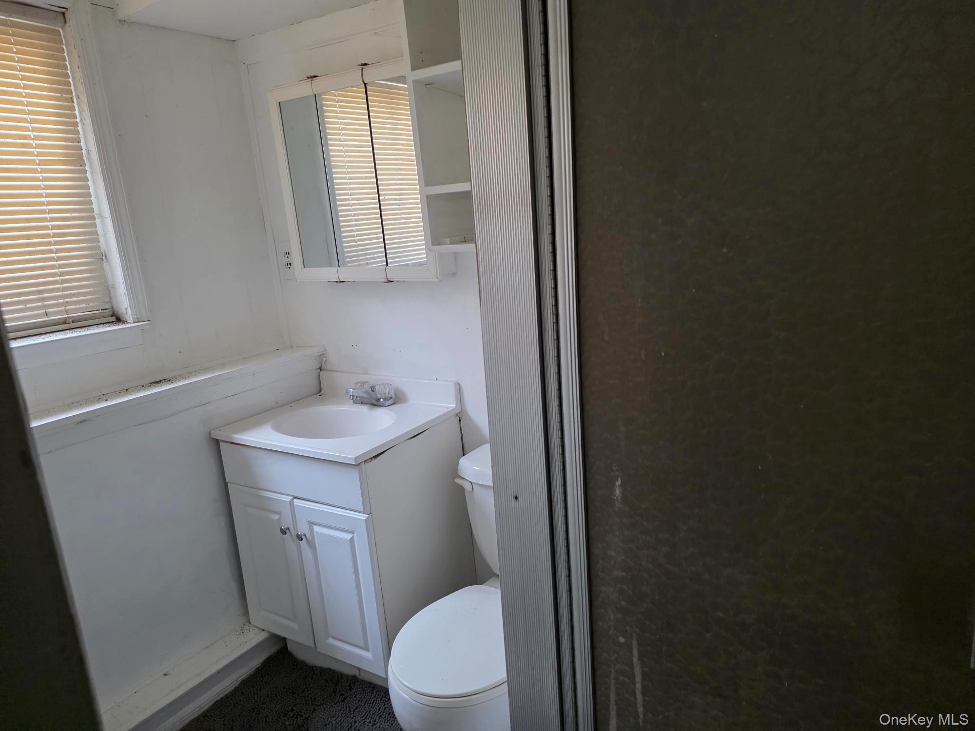 3106 Devon Avenue, Medford, NY 11763