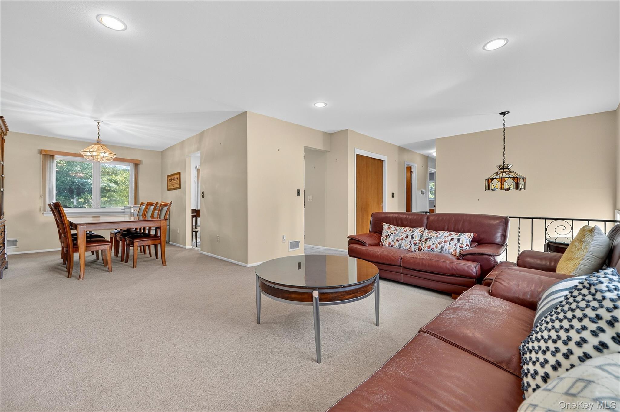 7 Dogwood Lane, Orangeburg, NY 10962