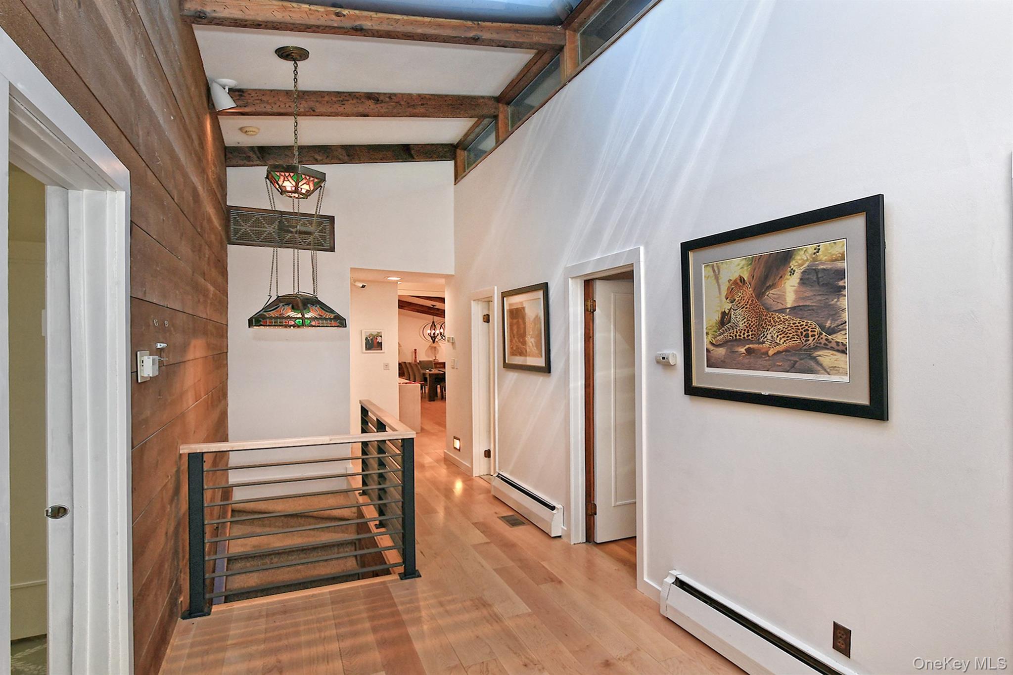 18 W Mall Drive, Huntington, NY 11743