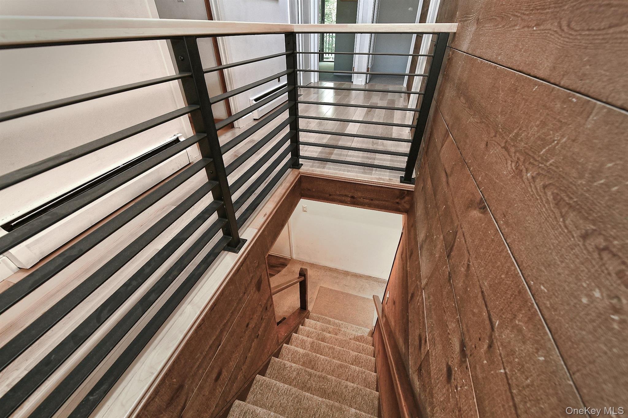 18 W Mall Drive, Huntington, NY 11743