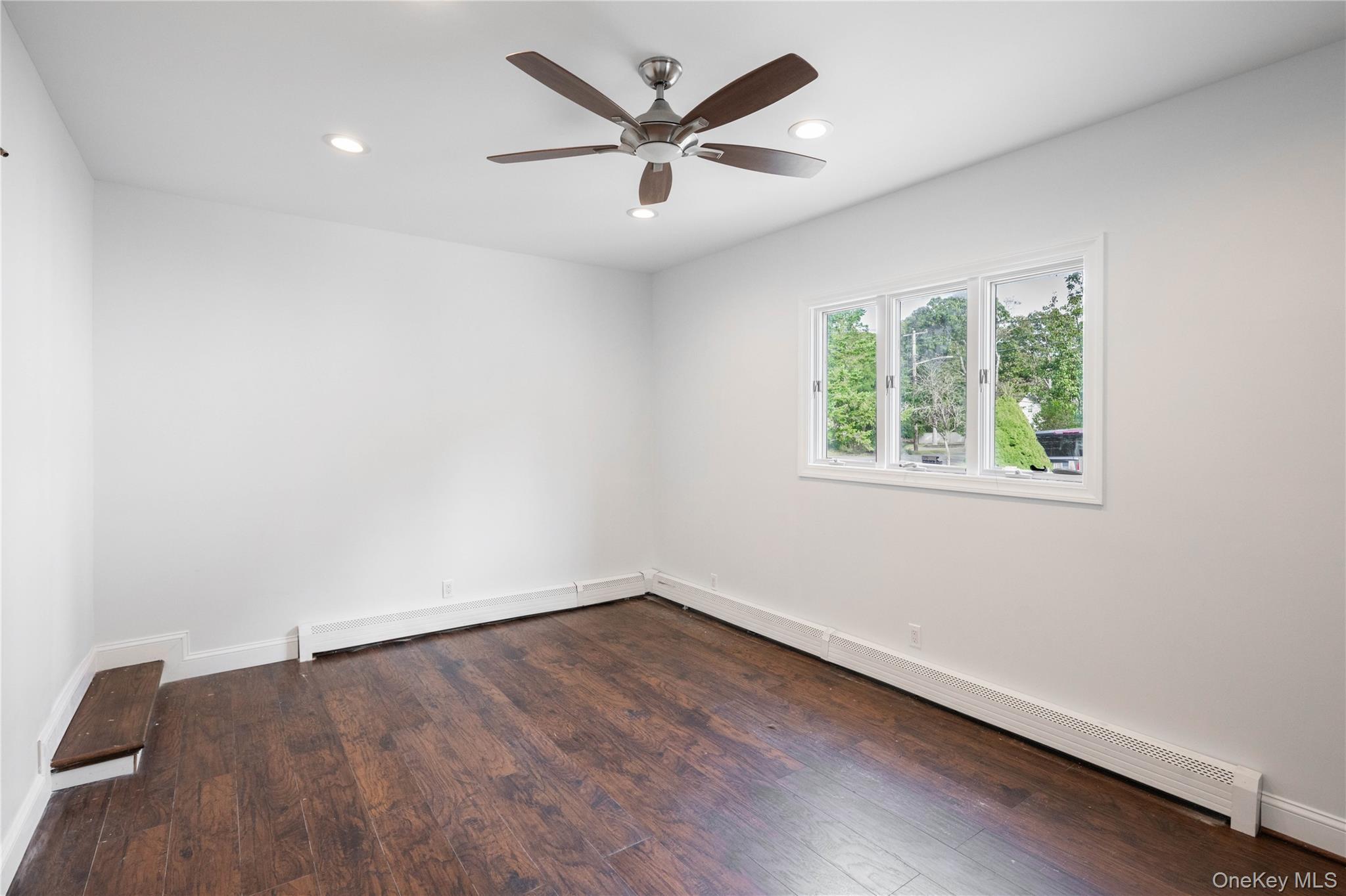 218 Wavecrest Drive, Mastic Beach, NY 11951