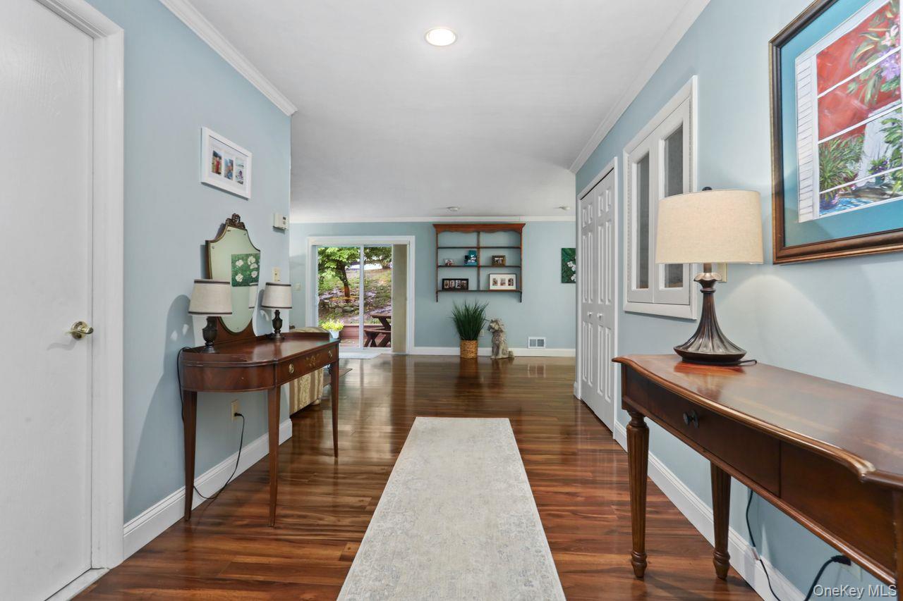 141 Flintlock Way # B, Yorktown Heights, NY 10598