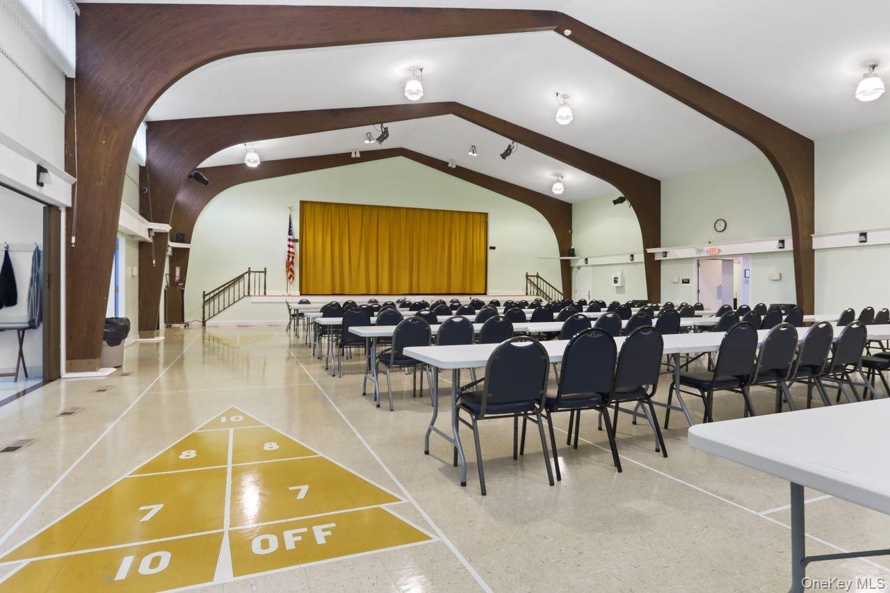 141 Flintlock Way # B, Yorktown Heights, NY 10598