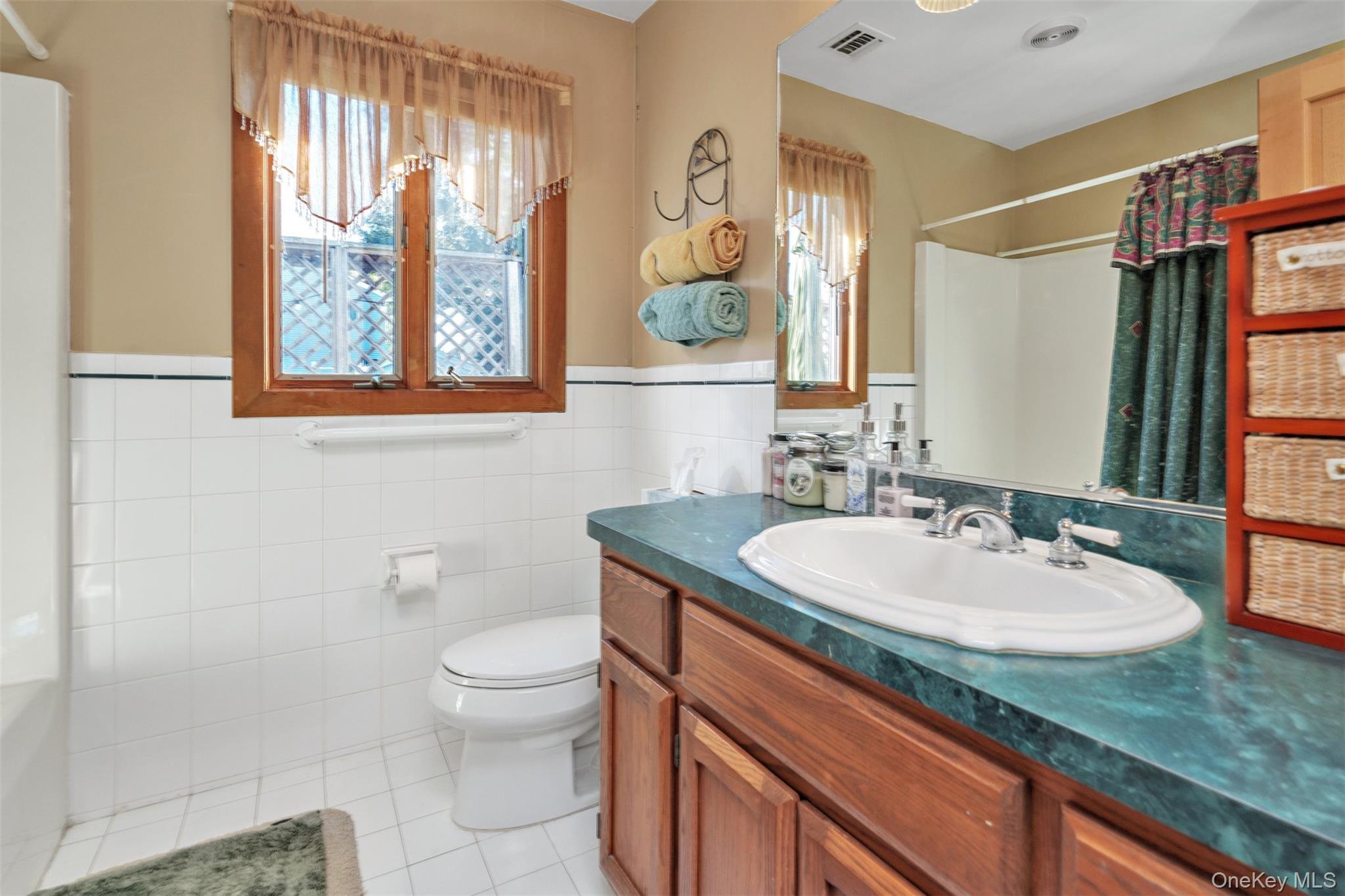 481 Peconic Bay Boulevard, Aquebogue, NY 11931