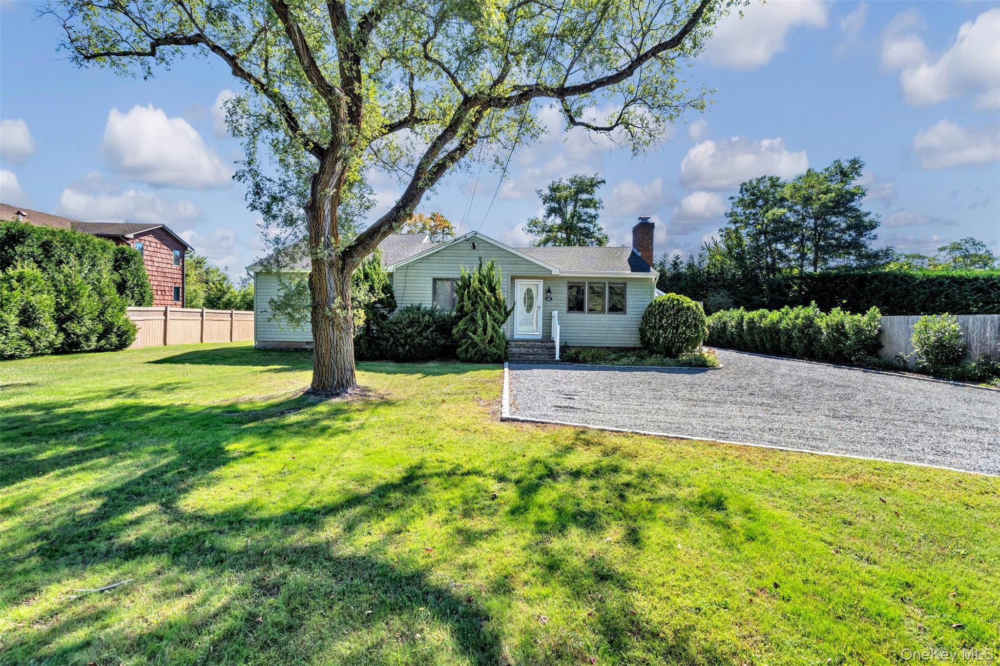 481 Peconic Bay Boulevard, Aquebogue, NY 11931