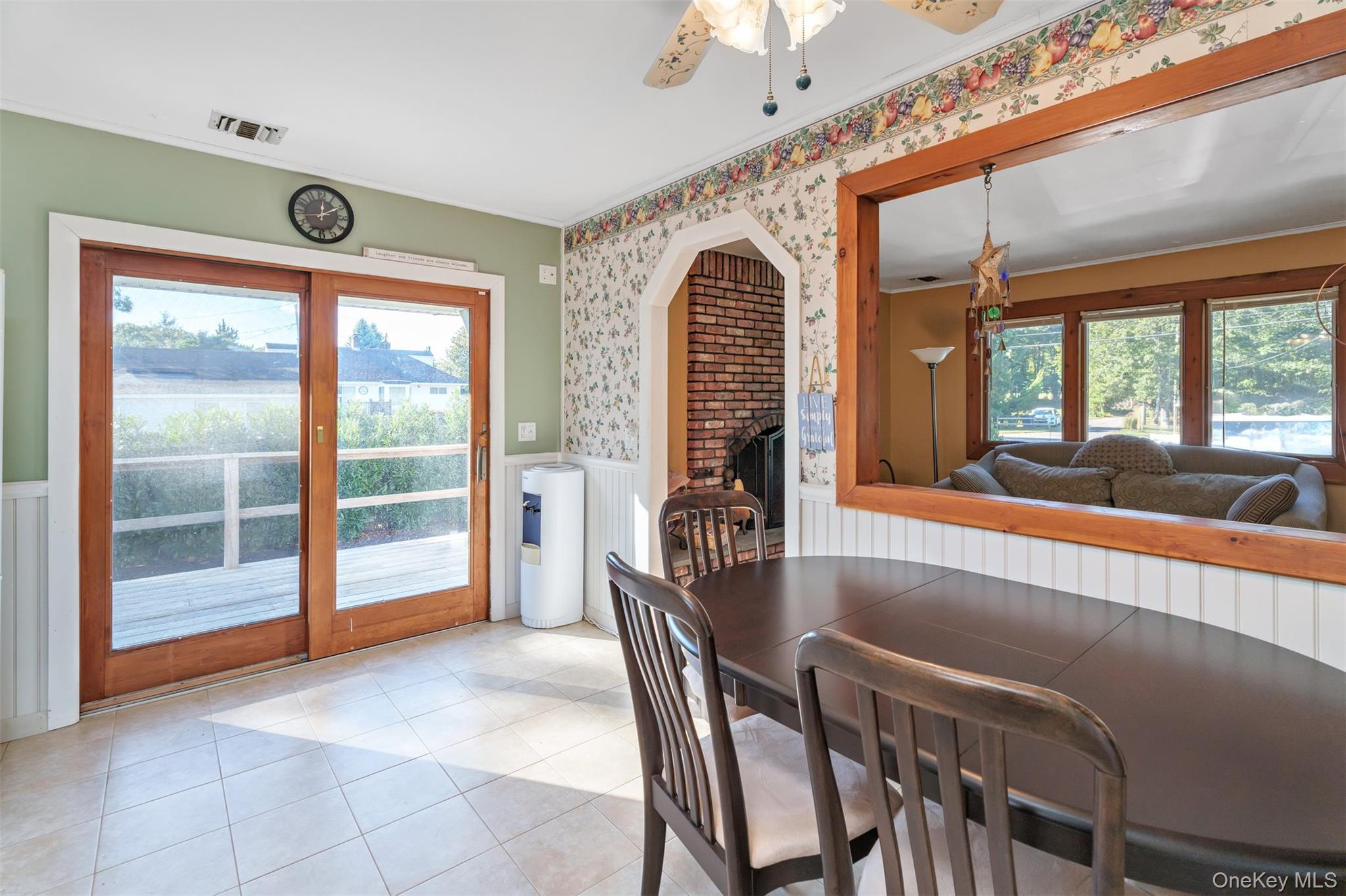 481 Peconic Bay Boulevard, Aquebogue, NY 11931